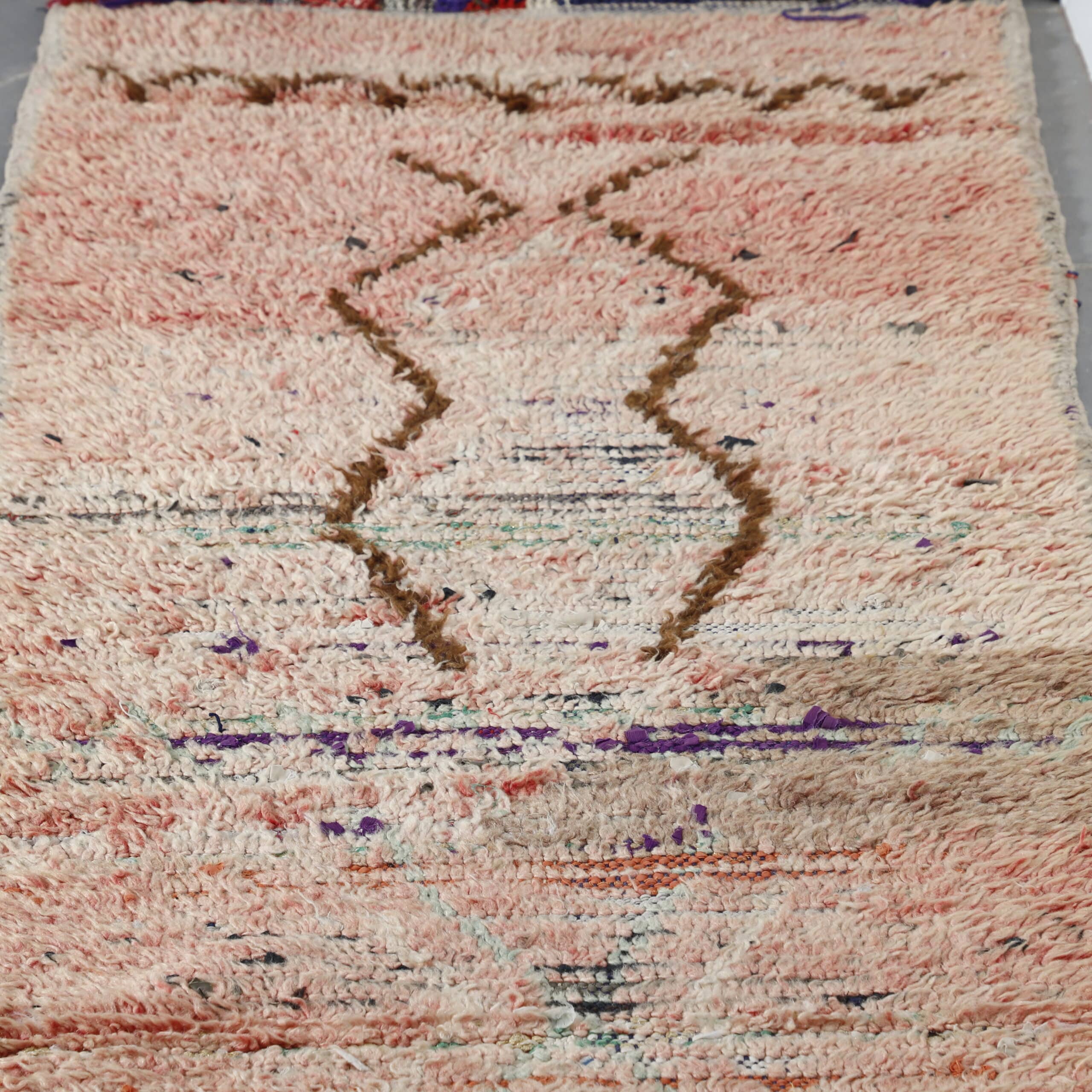 Boujaad Runner 10.2×2.8 Ft – Vintage Moroccan Wool Rug