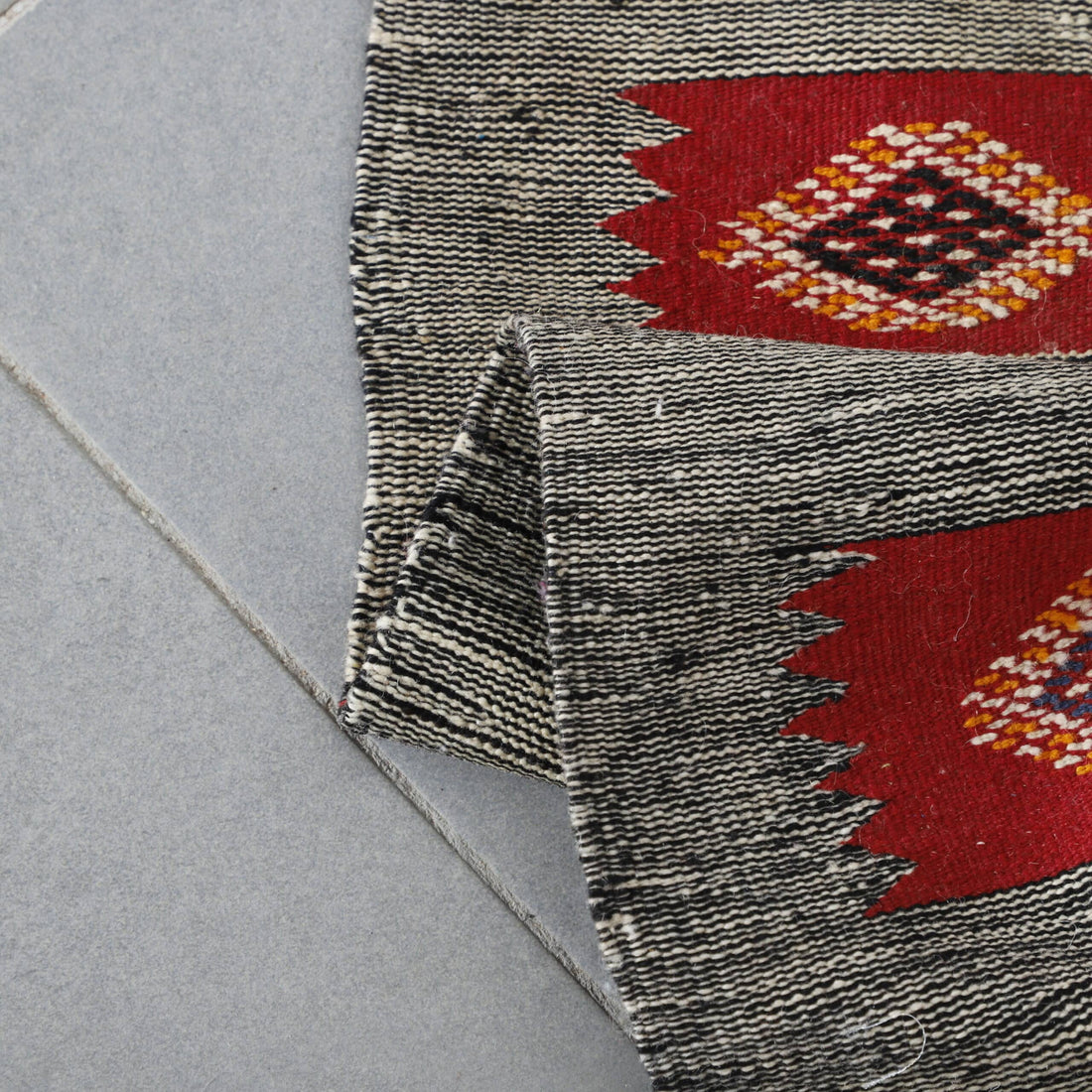 Zanafi Runner 5.1×2.3 ft – Handmade Moroccan Wool Flatweave Rug