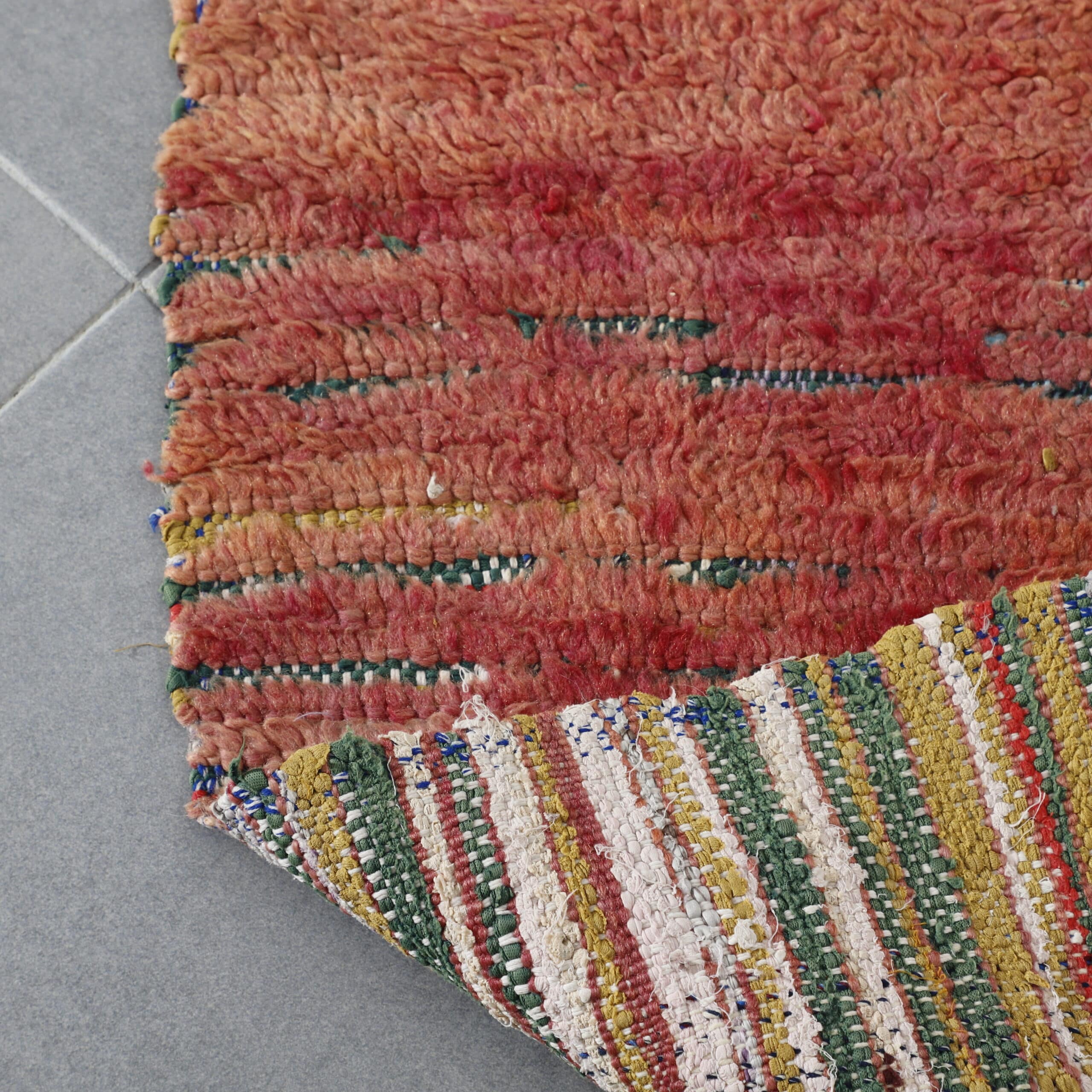 Vintage Boujaad Rug 8.7×2.7 ft – Handmade Moroccan Wool Runner in Warm Red and Terracotta Shades