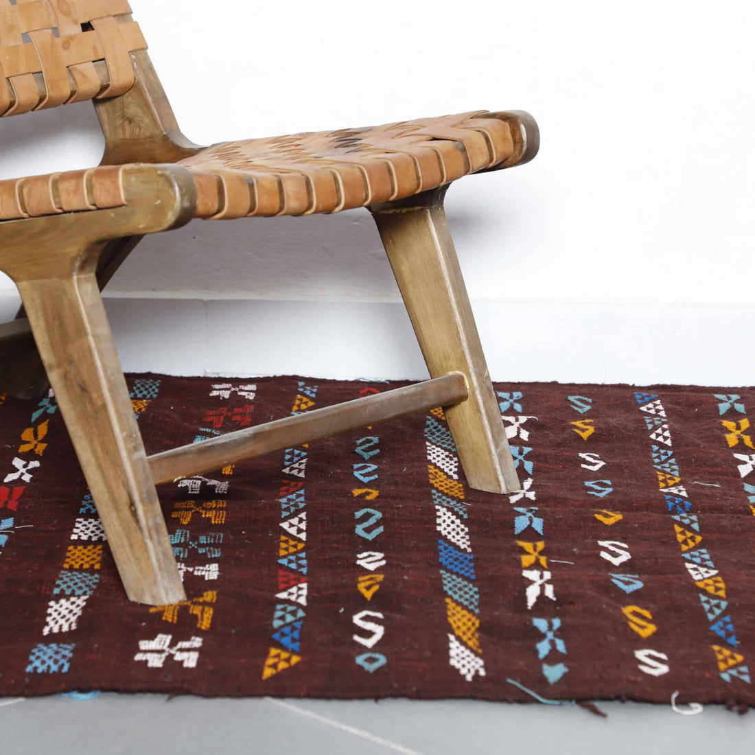 Kilim Rug 8.4×4.1 ft – Handmade Moroccan Wool Flatweave Carpet