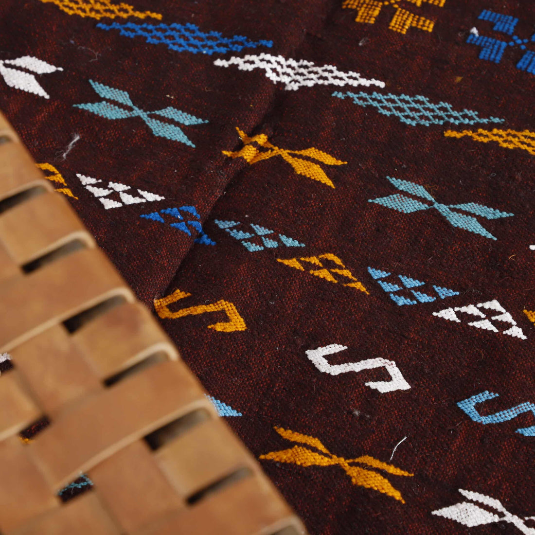 Kilim Rug 8.4×4.1 ft – Handmade Moroccan Wool Flatweave Carpet
