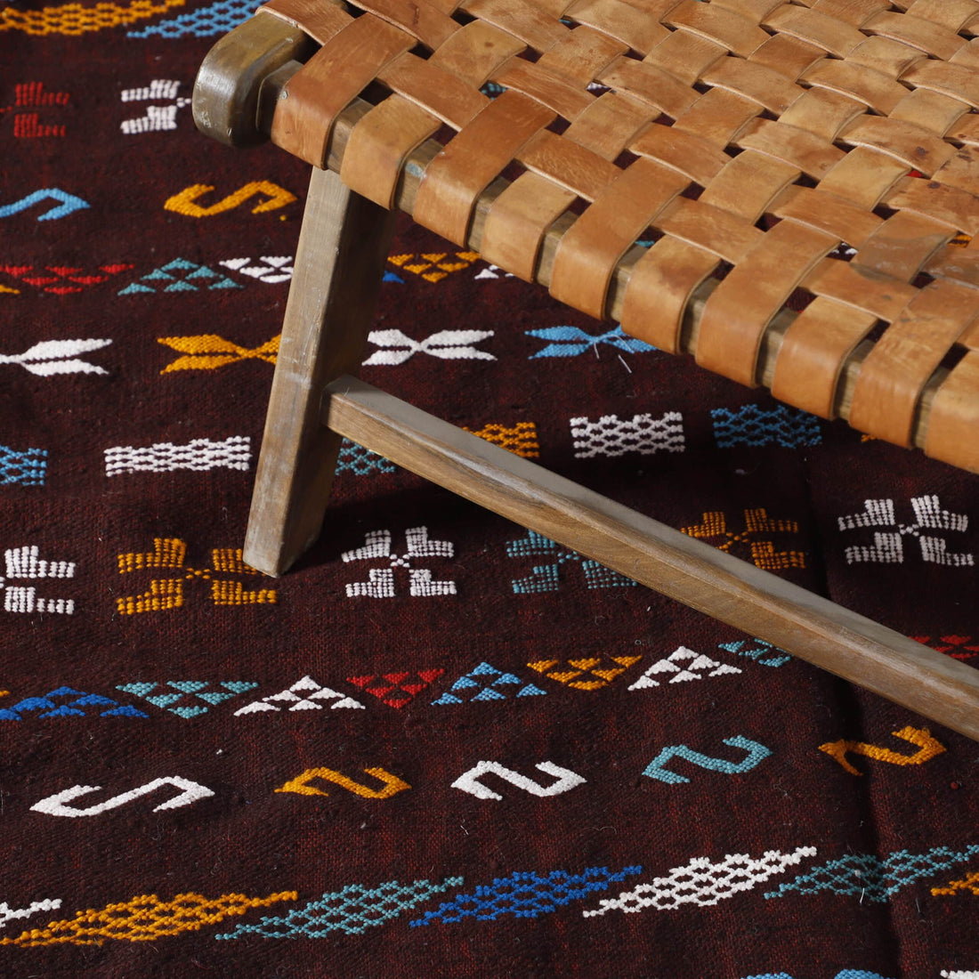 Kilim Rug 8.4×4.1 ft – Handmade Moroccan Wool Flatweave Carpet