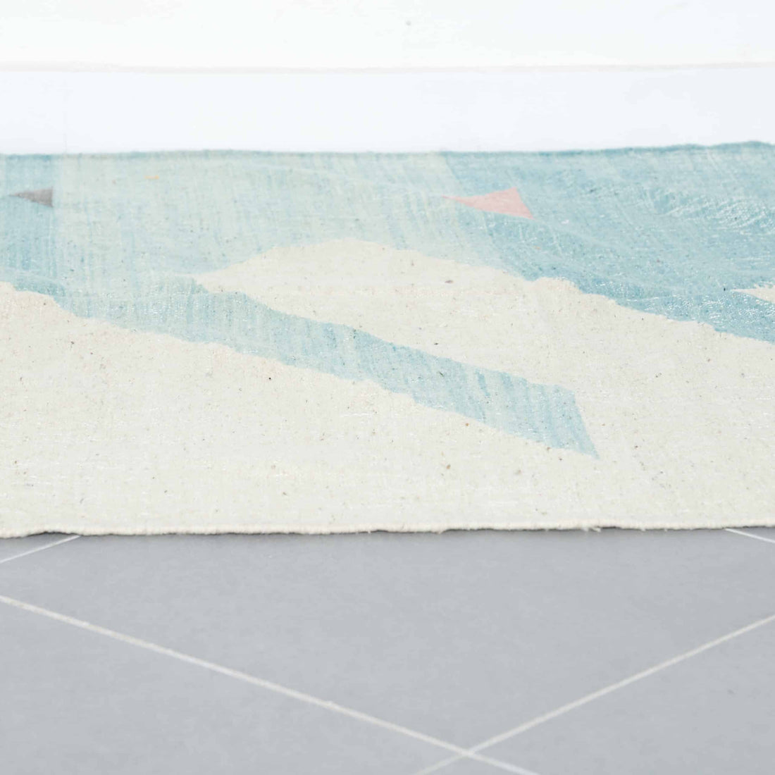 Vintage Kilim Rug 7.5×4.8 ft – Handmade Moroccan Wool Flatweave Carpet