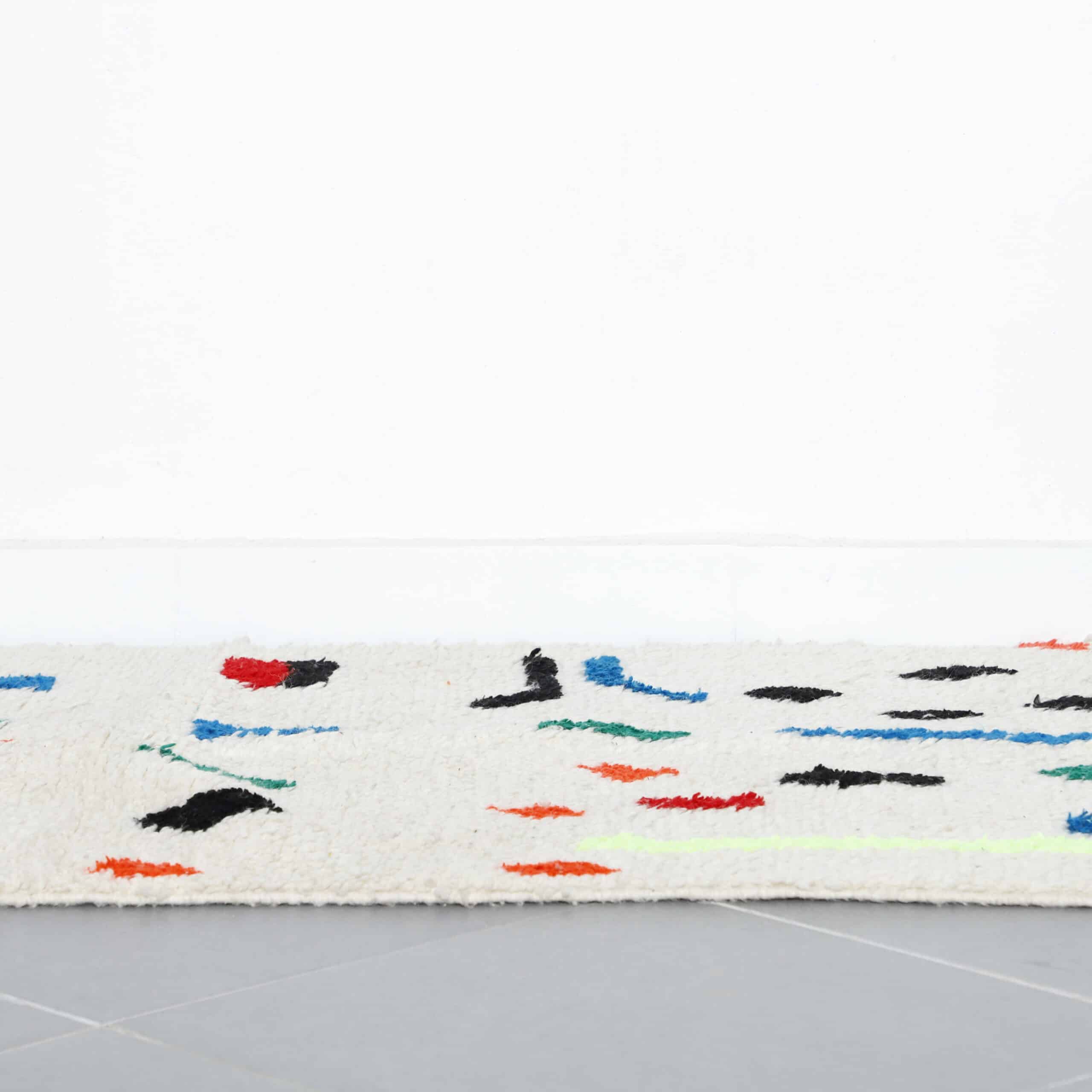 Azilal Rug 4.4×2.9 ft – Handmade Moroccan Wool Rug with Colorful Abstract Patterns