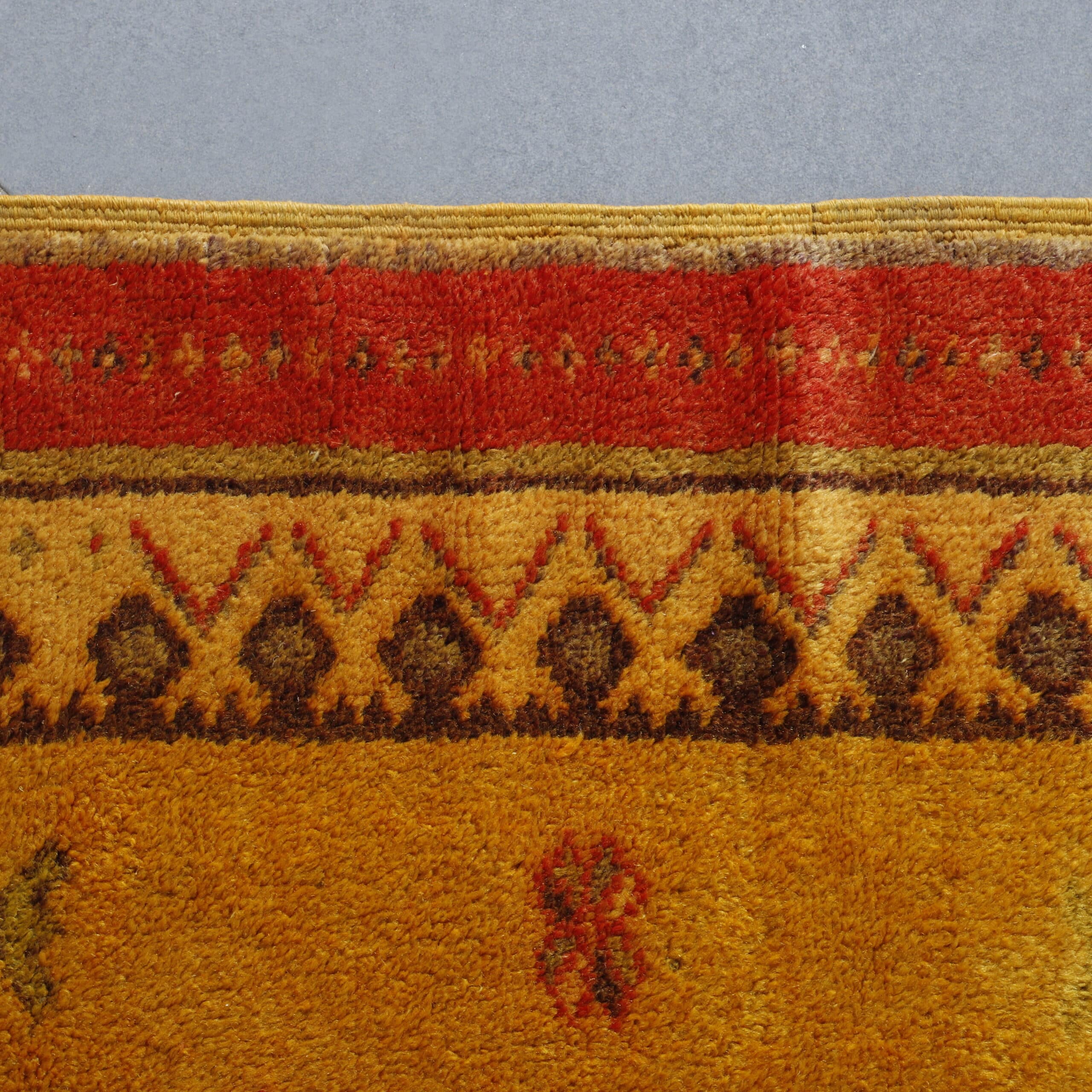 Taznakht Rug 9.2×4.8 ft – Handmade Moroccan Wool Yellow Carpet