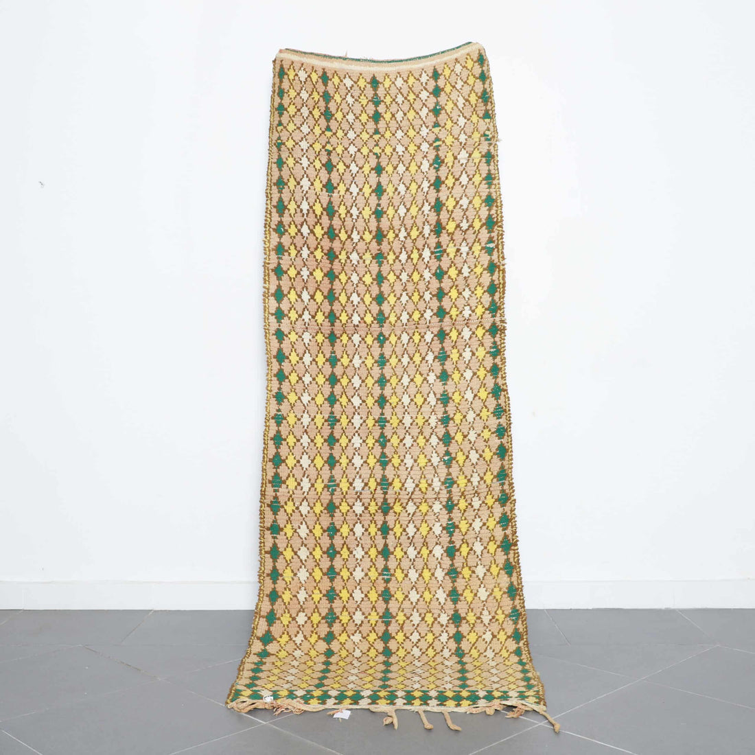 Vintage Boujaad Runner 8.2×2.8 ft – Handmade Moroccan Wool Rug in Yellow and Green Diamond Pattern