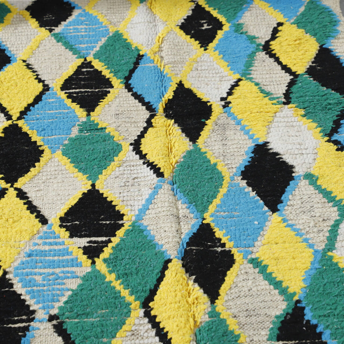 Boujaad Runner – Handmade Moroccan Wool Rug for Hallways and Living Spaces