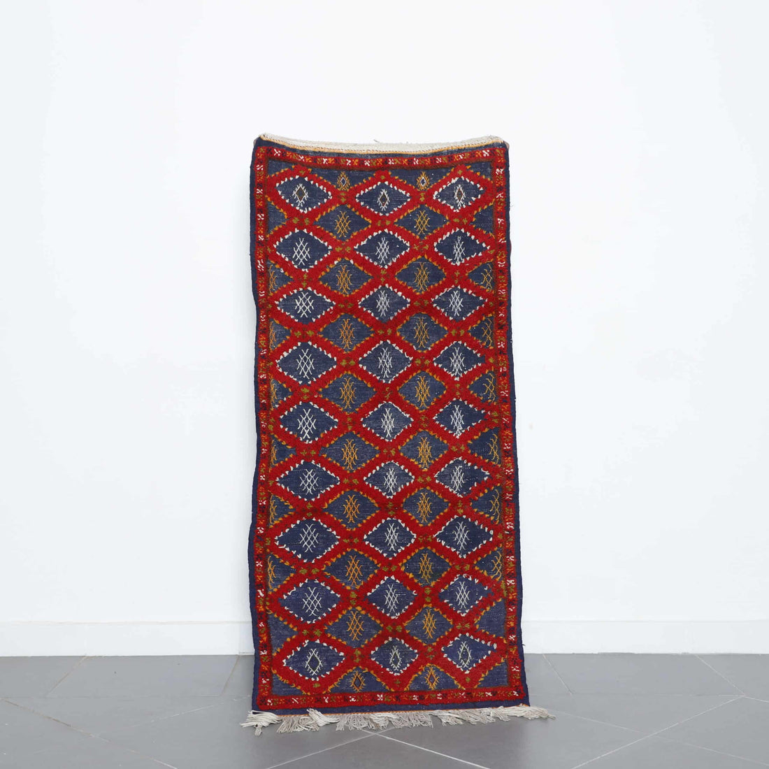 Boujaad Runner 5.4×2.4 ft – Handmade Moroccan Wool Rug in Red and Blue Diamond Pattern