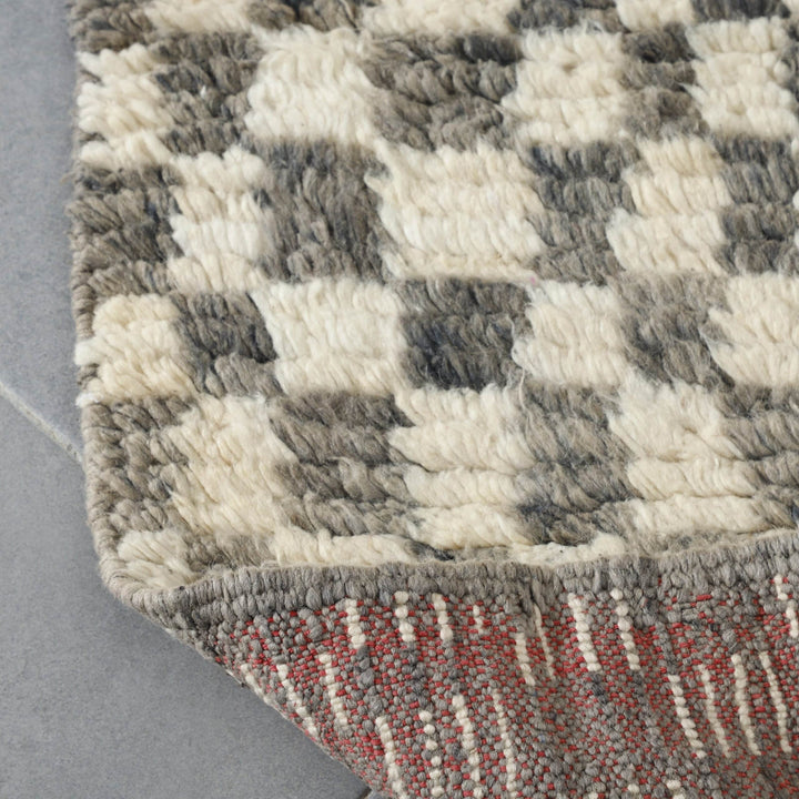 Boujaad Runner 8.9×2.9 ft – Handmade Moroccan Wool Rug in Black and White Checkered Pattern