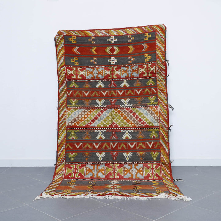 Glaoui Carpet 8.0×4.5 Ft – Handwoven Moroccan Rug