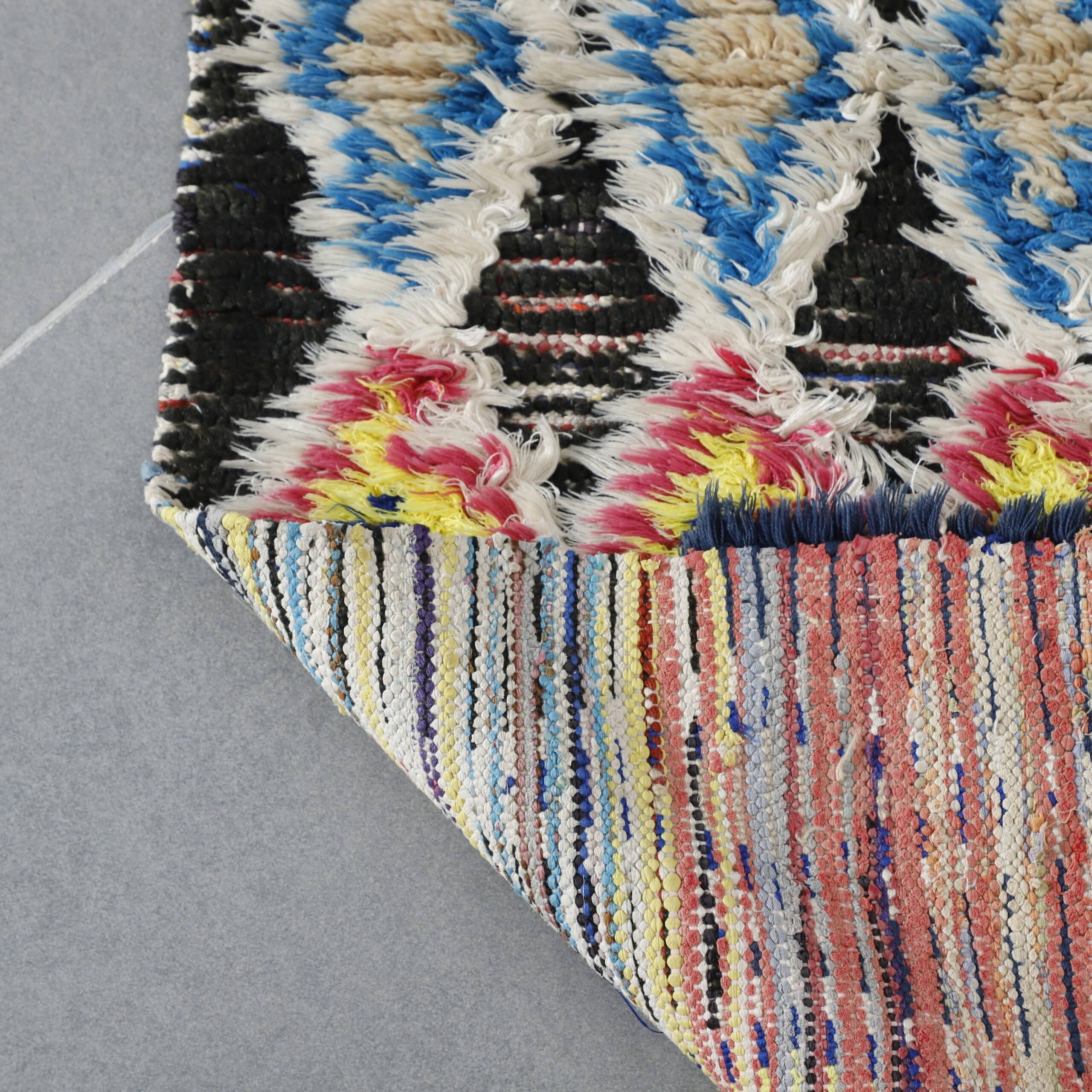 Boucherouite Rug 7.4×2.9 ft – Handmade Moroccan Colorful Rug in Geometric Diamond Pattern