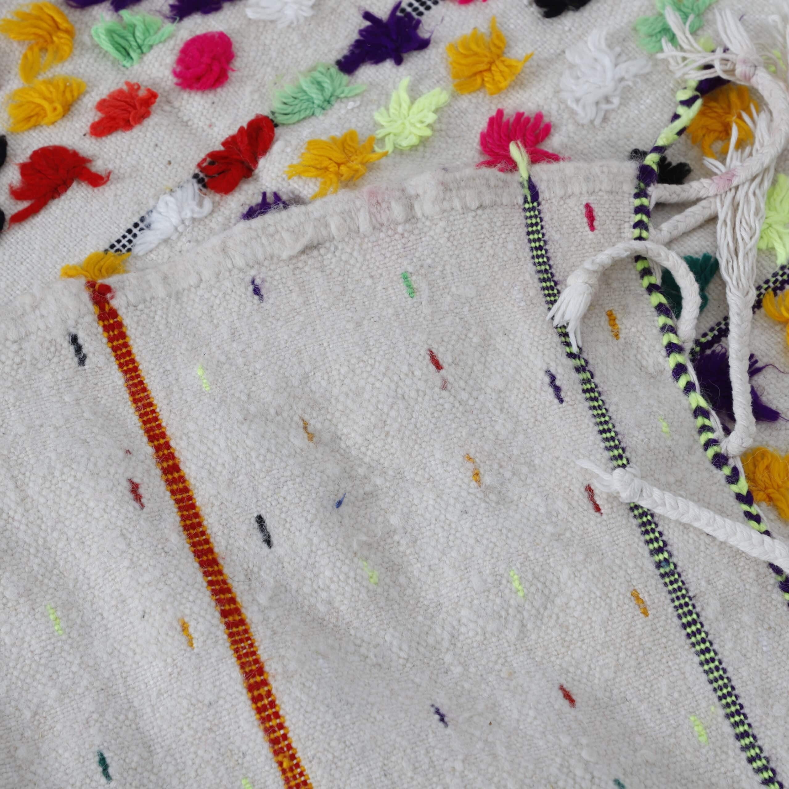 Azilal Wedding Blanket 10.1×4.7 Ft – Handmade Moroccan Wool