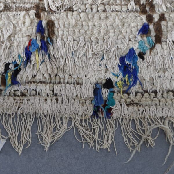 Azilal Vintage Rug 6.1×4.4 ft – Moroccan Berber Cream Wool with Zigzag Pattern