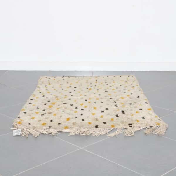 Handmade Azilal Carpet 5.4×3.4 ft – Moroccan Berber Cream Wool with Minimalist Dotted Design