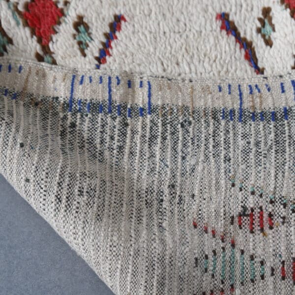 Azilal soft rug vintage 6.3×4.0 ft – Moroccan Berber Cream Wool with Red & Green Tribal Patterns