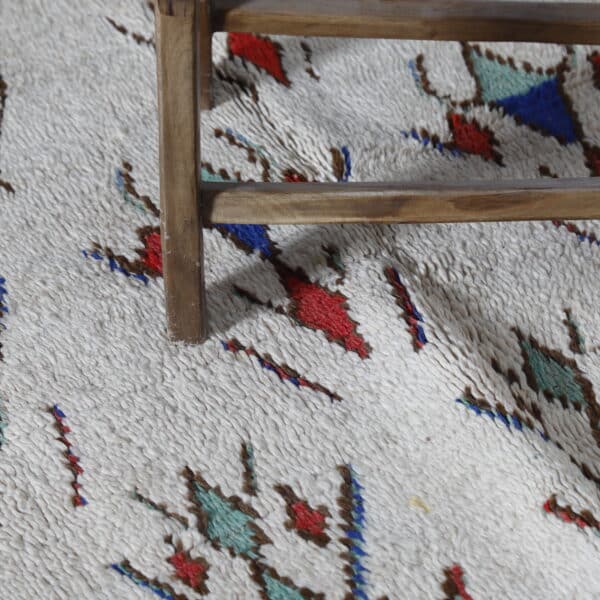Azilal soft rug vintage 6.3×4.0 ft – Moroccan Berber Cream Wool with Red & Green Tribal Patterns