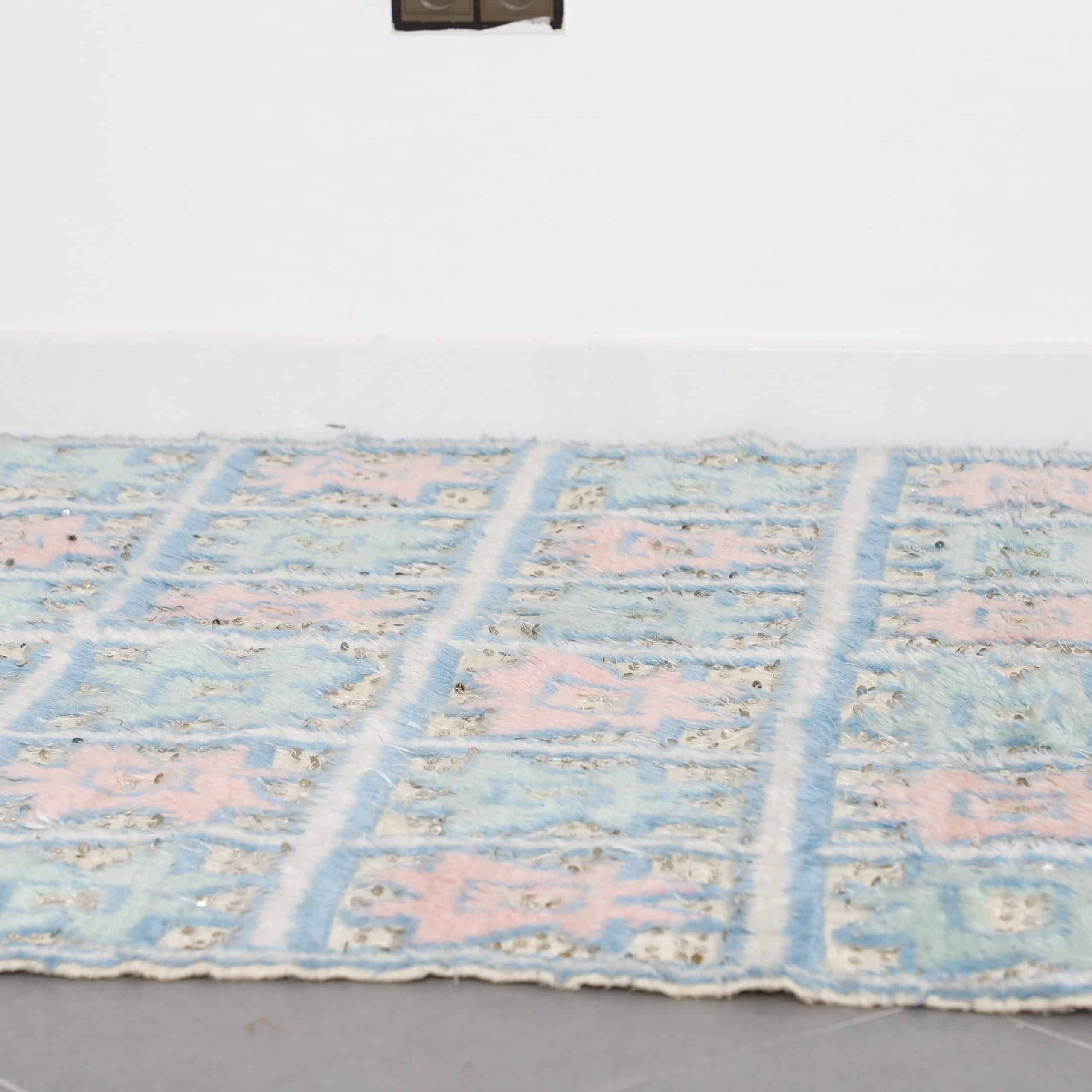 Wedding Blanket 6.7×5.0 Ft – Handwoven Moroccan Textile