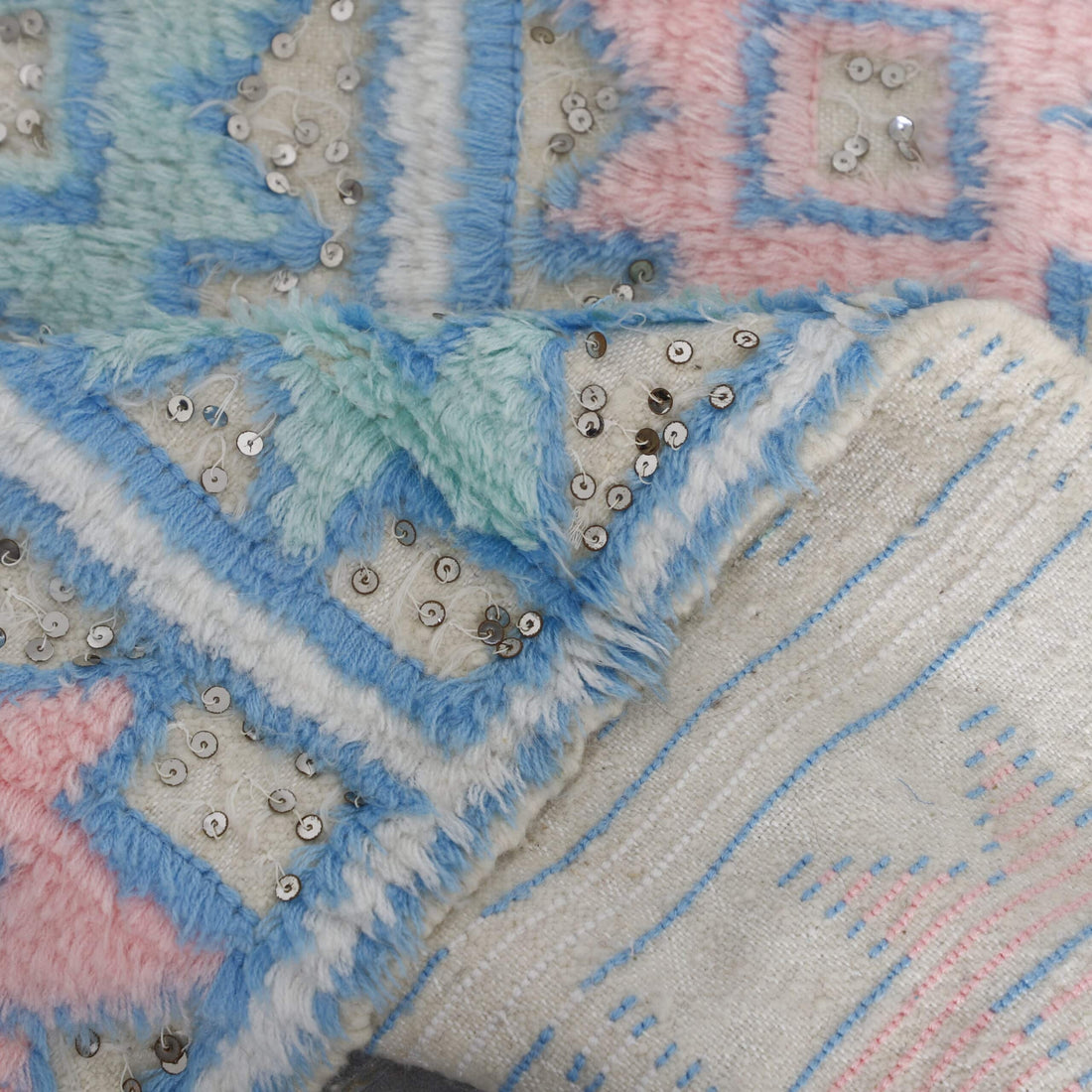 Wedding Blanket 6.7×5.0 Ft – Handwoven Moroccan Textile