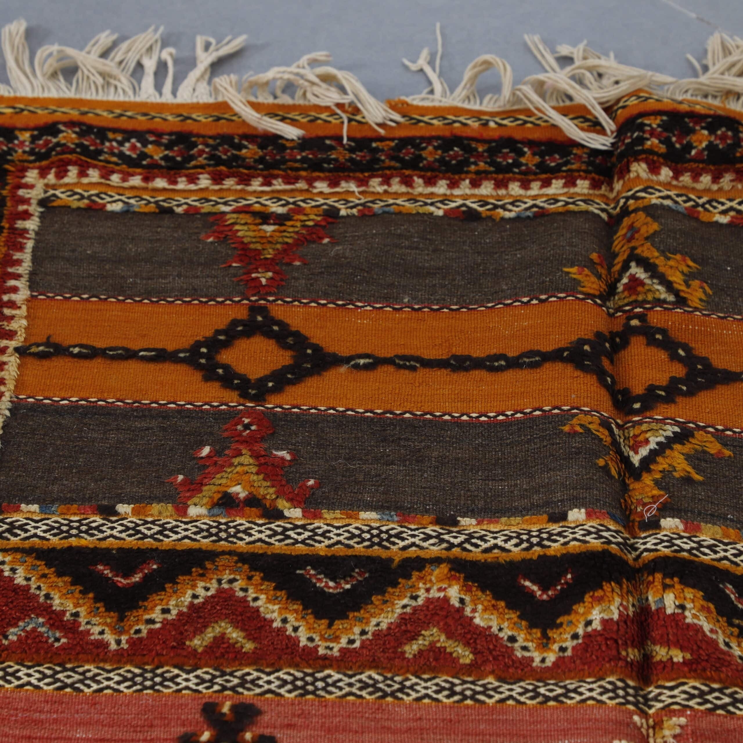 Glaoui Carpet 6.9×3.4 Ft – Vintage Moroccan Handmade Rug