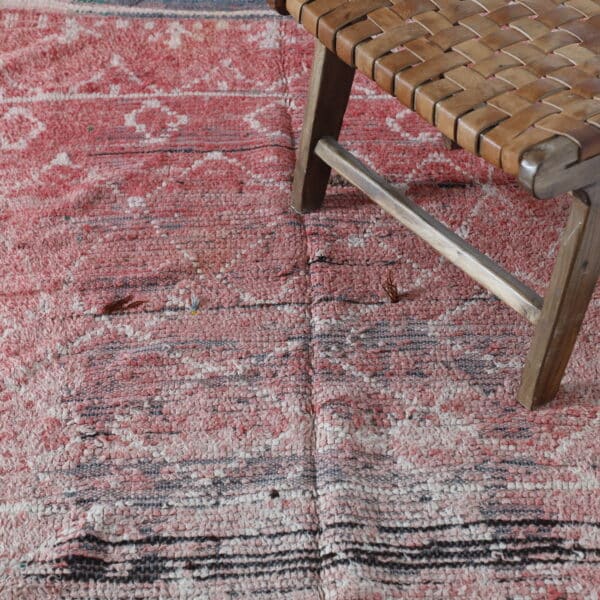Vintage Boujaad Rug 8.2×3.6 ft – Moroccan Handwoven Wool in Faded Red