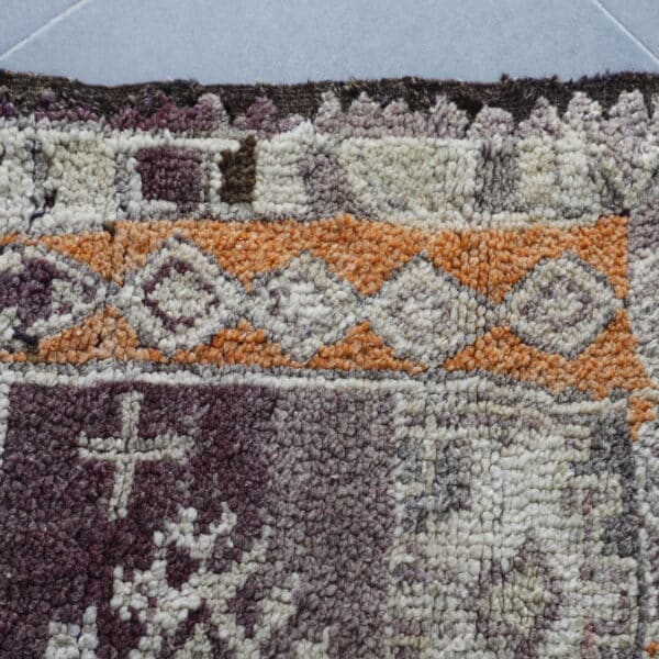 Azou Carpet 7.5×5.2 ft – Vintage Moroccan Wool in Earthy Geometric Design