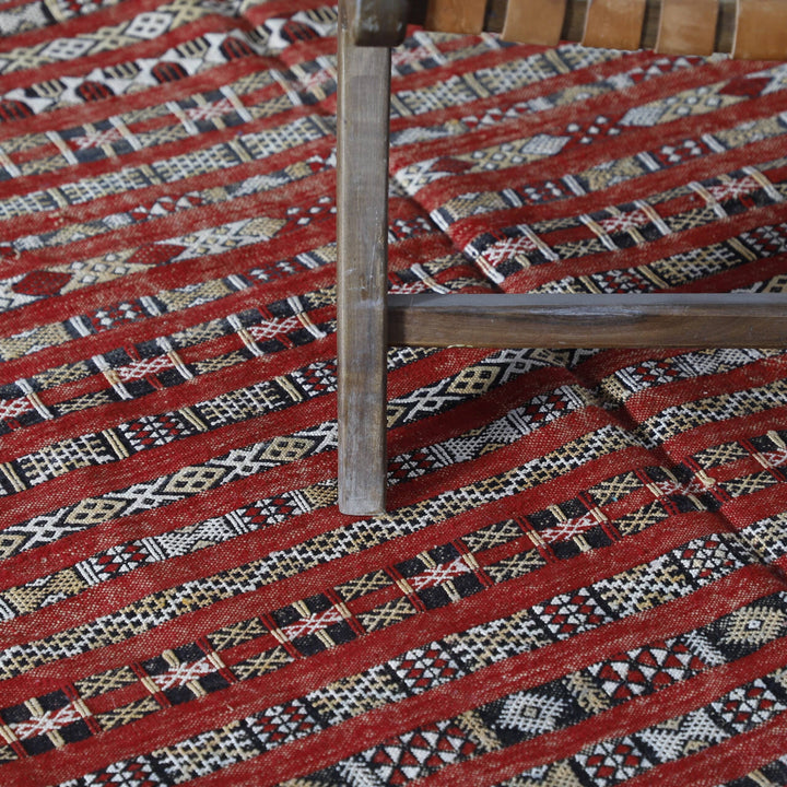 Vintage Tiffelt Kilim Rug 9.2×5.6 Ft – Handwoven Moroccan Decor