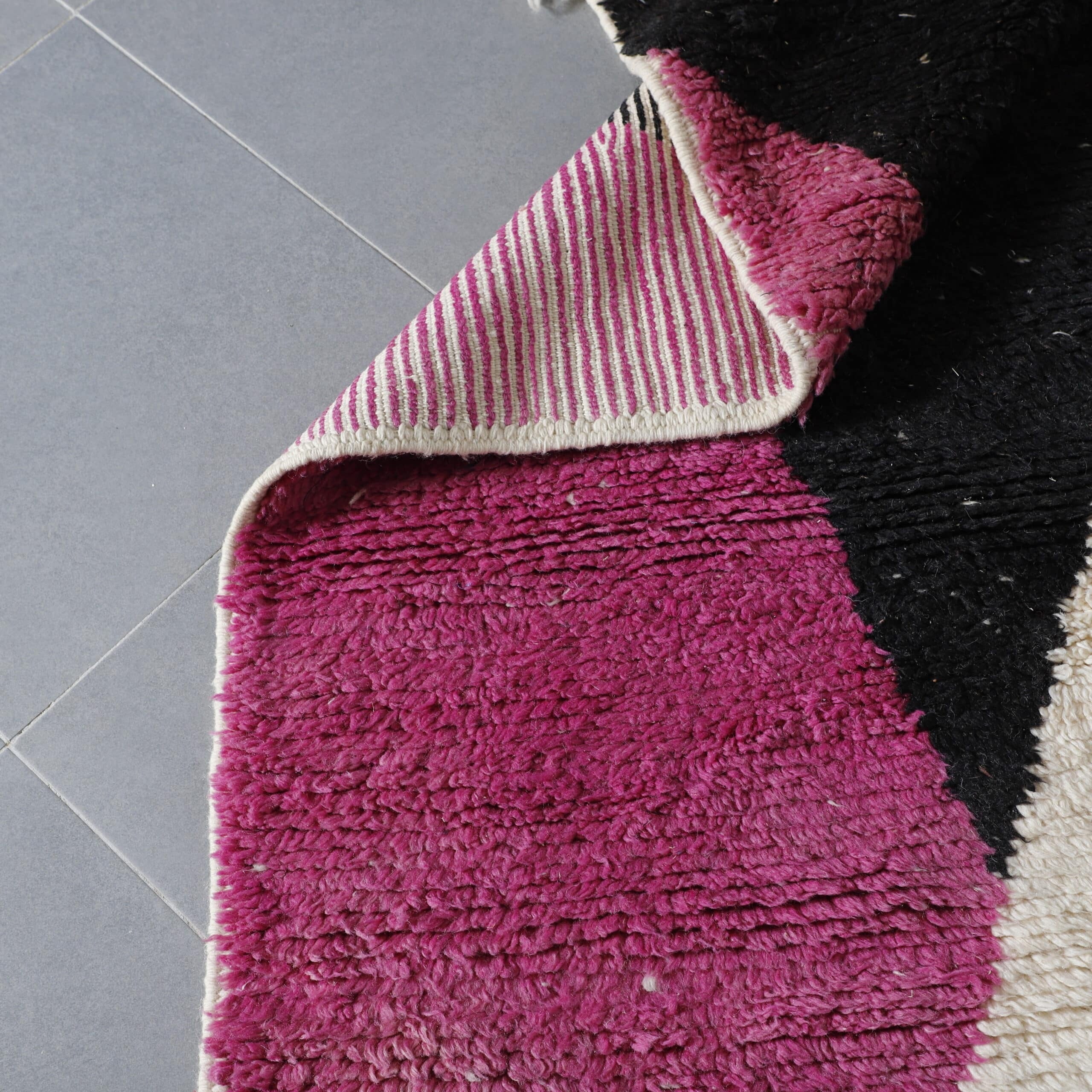 Beni Ourain Rug 9.2×6.9 Ft – Handknotted Moroccan Wool