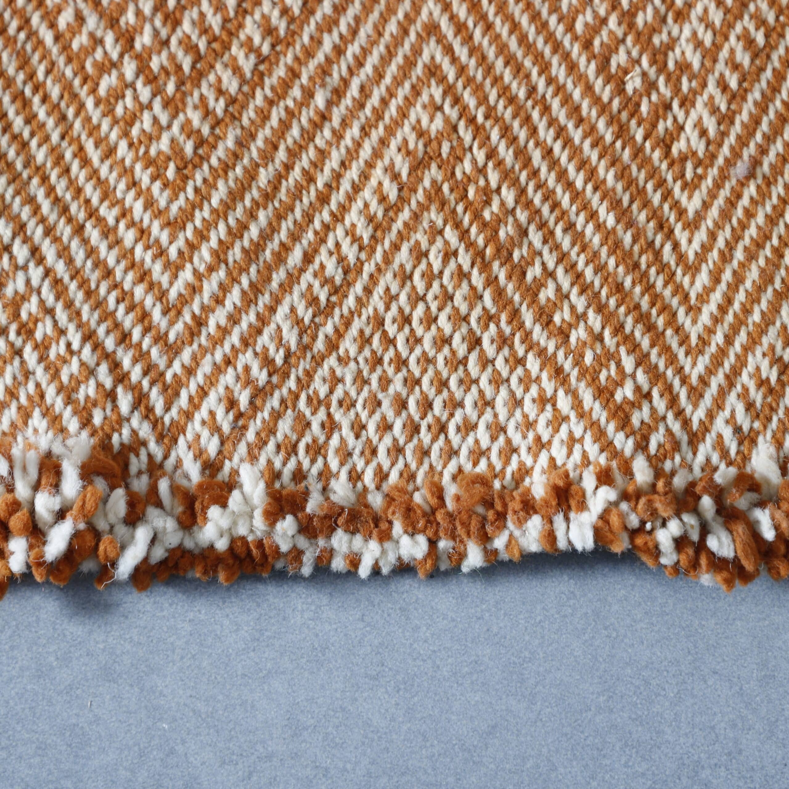 Zanafi Runner 16.4×2.5 Ft – Handmade Moroccan Wool Rug