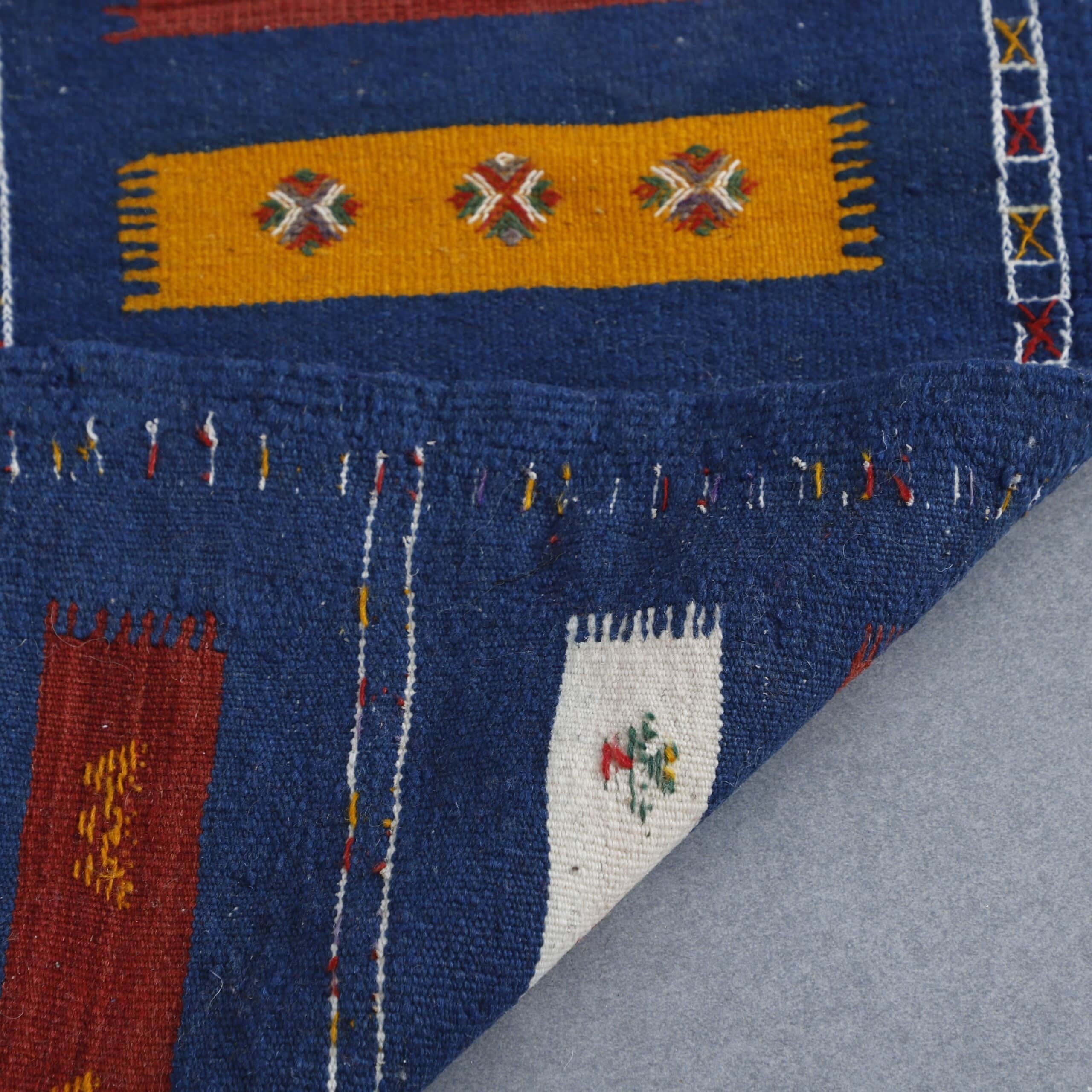 Akhnif Kilim Rug 6.7×3.8 Ft – Handwoven Moroccan Wool