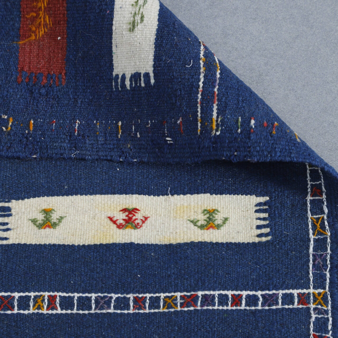 Akhnif Kilim Rug 6.7×3.8 Ft – Handwoven Moroccan Wool