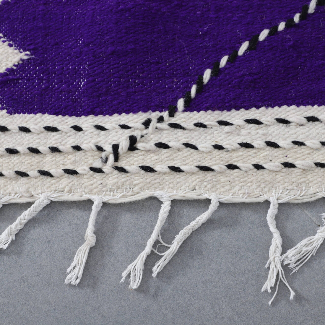 Zanafi Kilim Rug 7.9×4.9 Ft – Handwoven Moroccan Wool