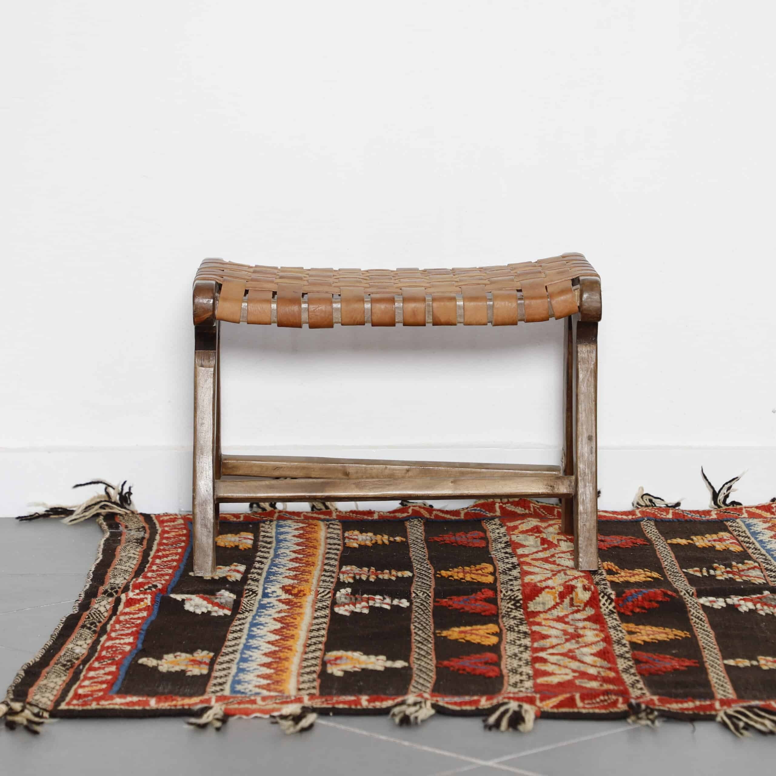 Square Glaoui Rug 4.3×4.4 Ft – Handmade Moroccan Wool