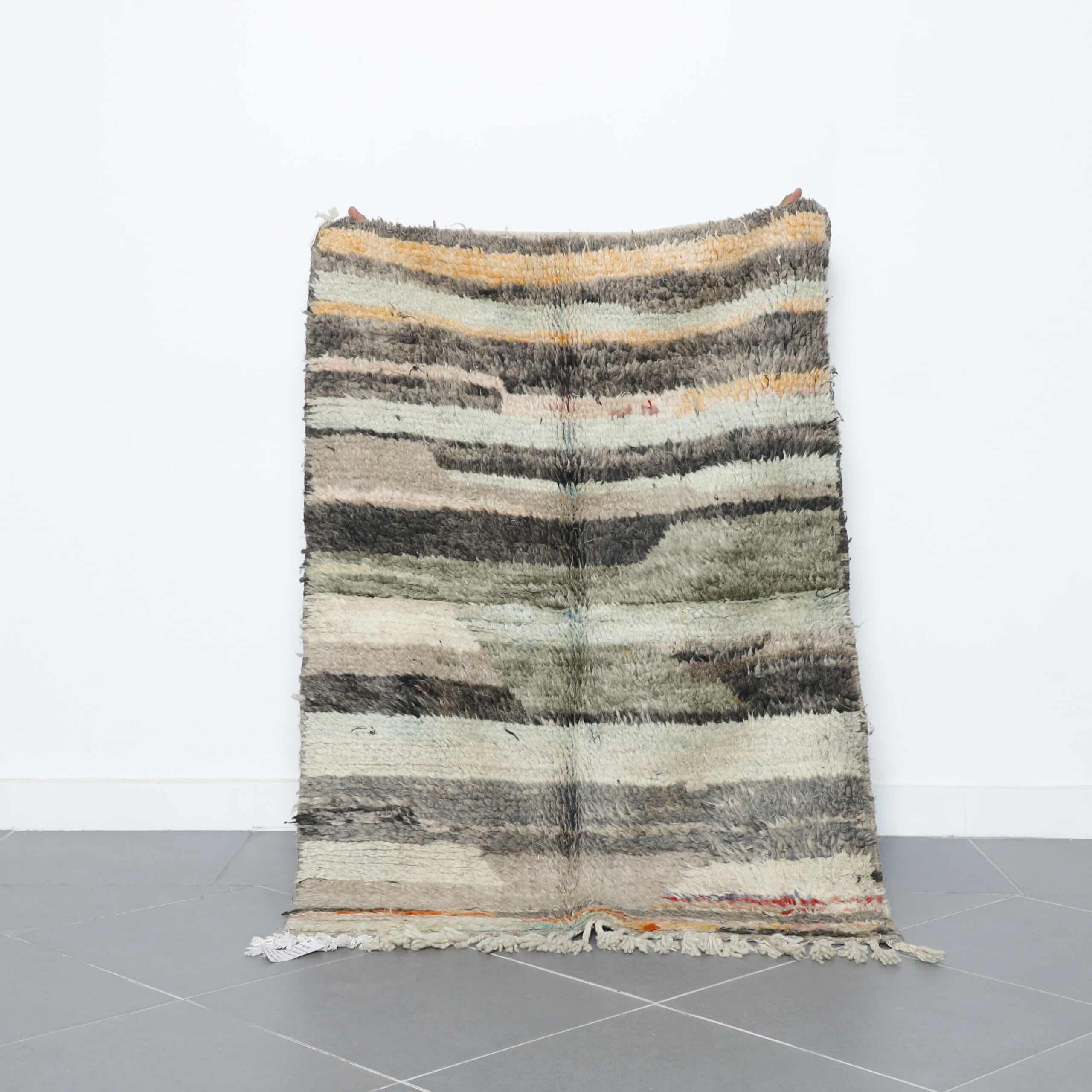 Boujaad Rug 4.6×3.4 ft – Handmade Moroccan Wool Rug in Earthy Neutral Stripes