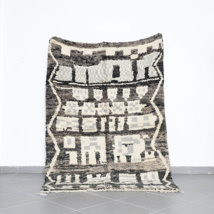 Boujaad Rug 7.9×5.1 ft – Moroccan Handmade Wool