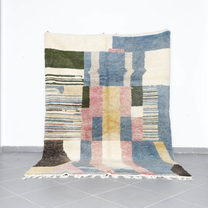 Boujaad Rug 9.4×6.4 Ft – Handcrafted Moroccan Wool Carpet