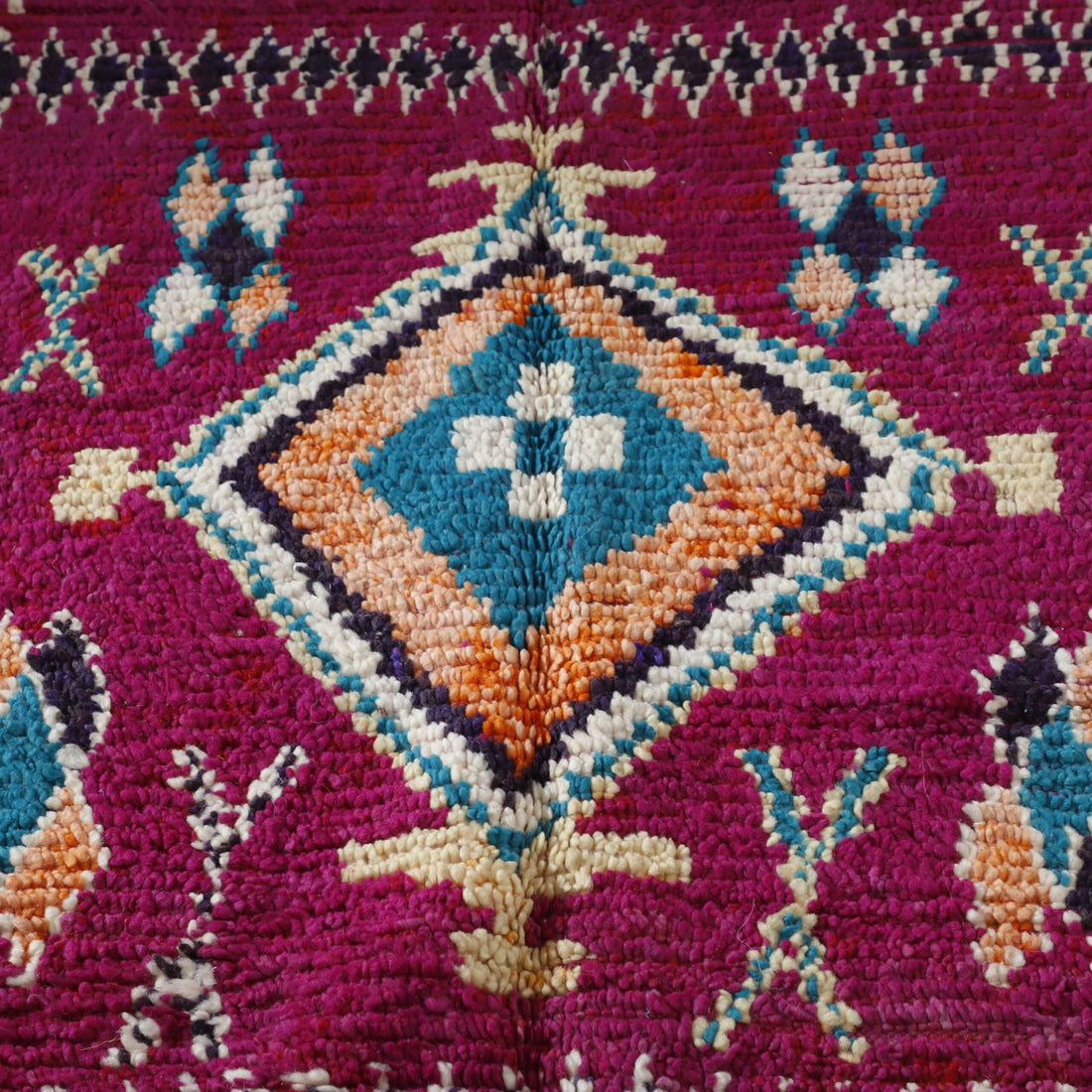 Large Handmade Colorful Moroccan Berber Rug 270cm x 140cm – Authentic Wool Carpet