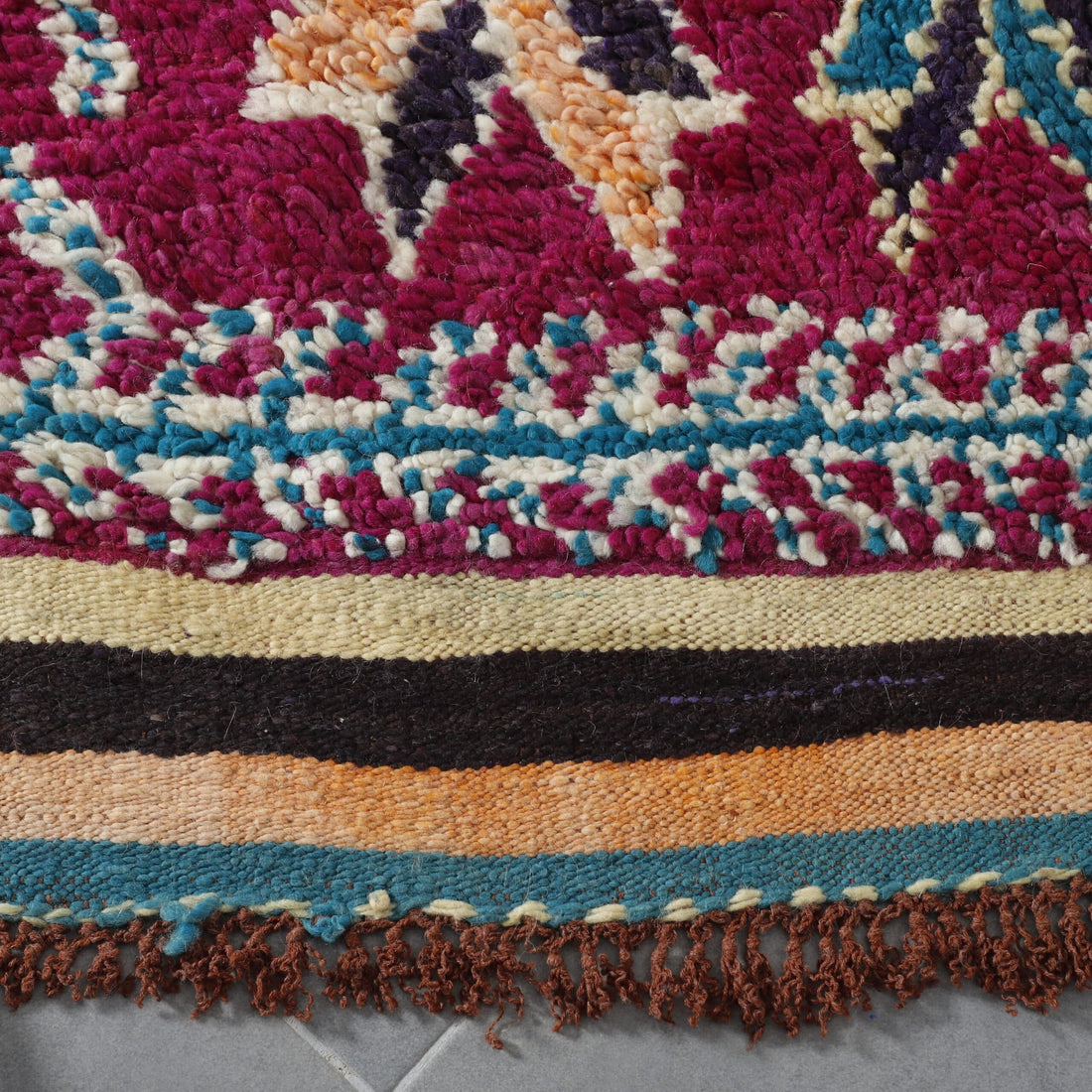 Large Handmade Colorful Moroccan Berber Rug 270cm x 140cm – Authentic Wool Carpet
