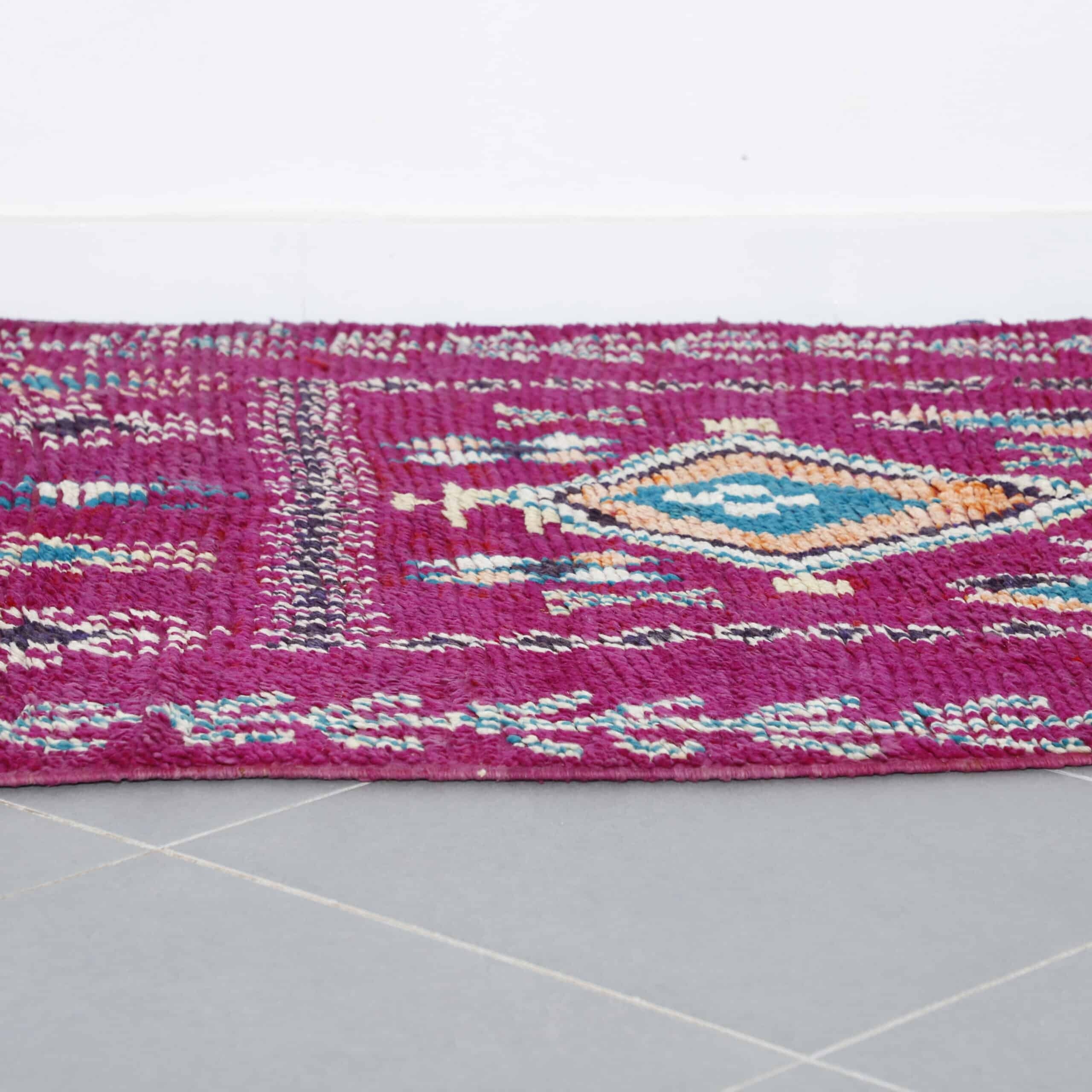 Large Handmade Colorful Moroccan Berber Rug 270cm x 140cm – Authentic Wool Carpet