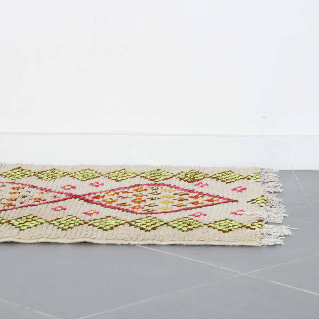 Handmade Colorful Moroccan Azilal Rug 175cm x 122cm – Bright Wool Berber Carpet