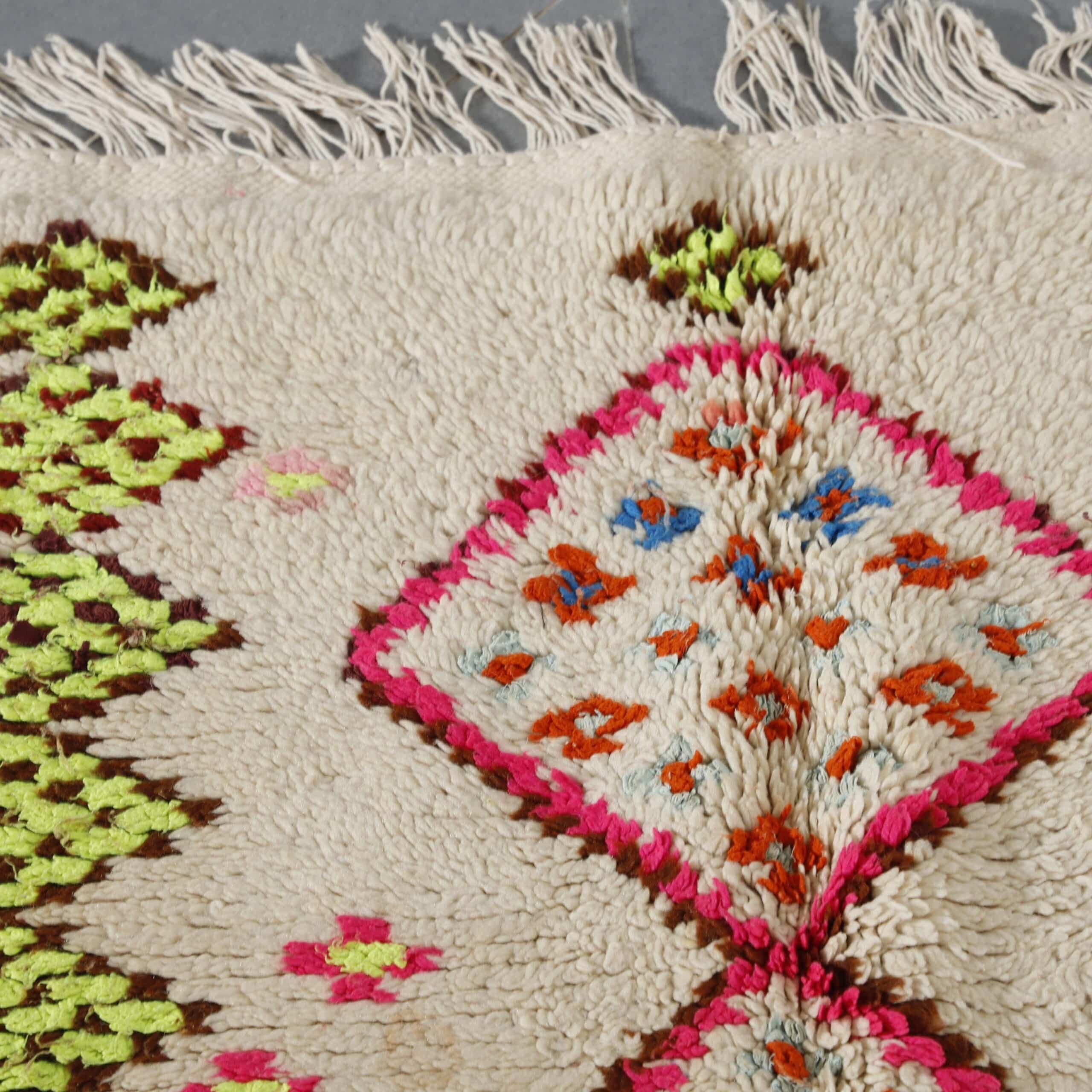 Handmade Colorful Moroccan Azilal Rug 175cm x 122cm – Bright Wool Berber Carpet