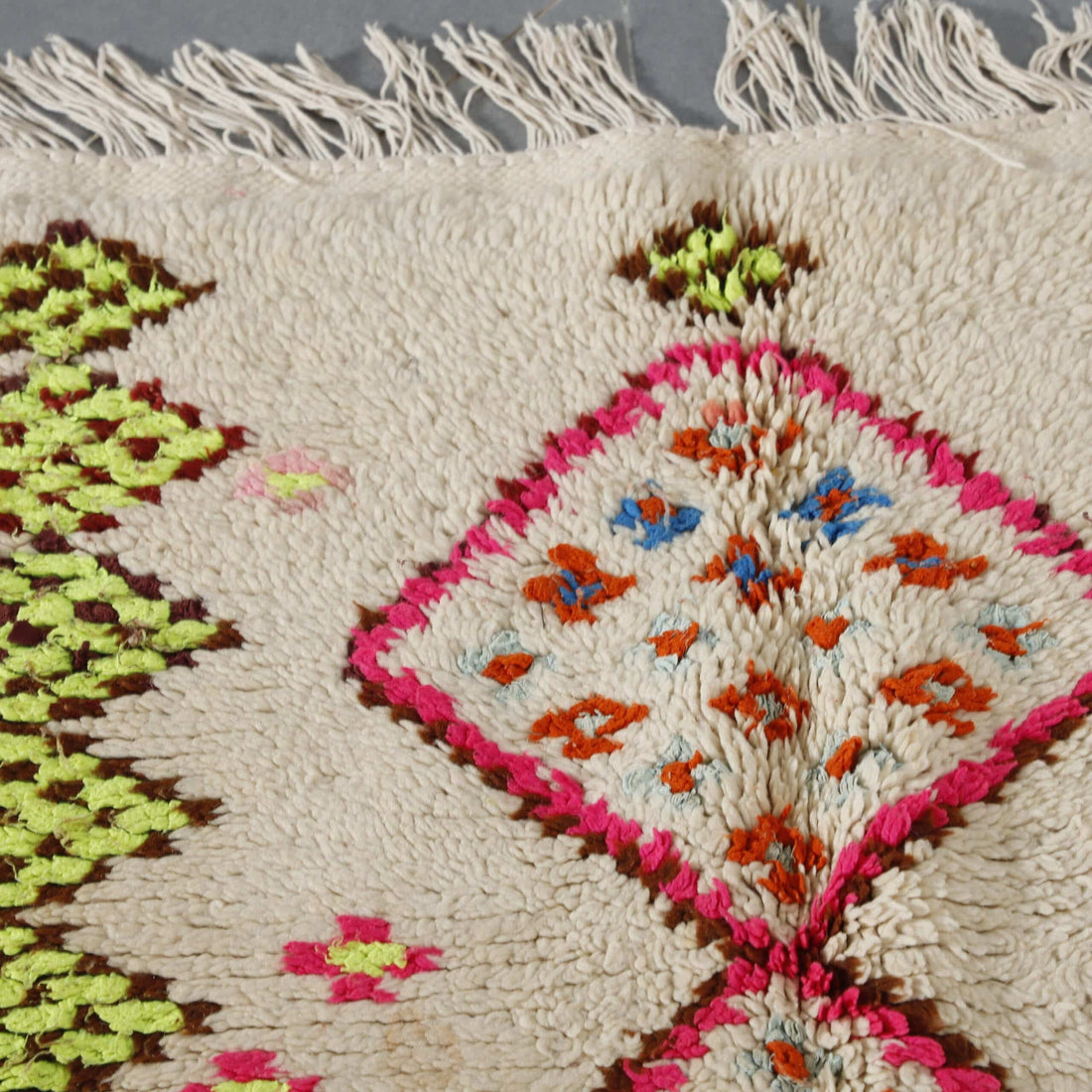 Handmade Colorful Moroccan Azilal Rug 175cm x 122cm – Bright Wool Berber Carpet