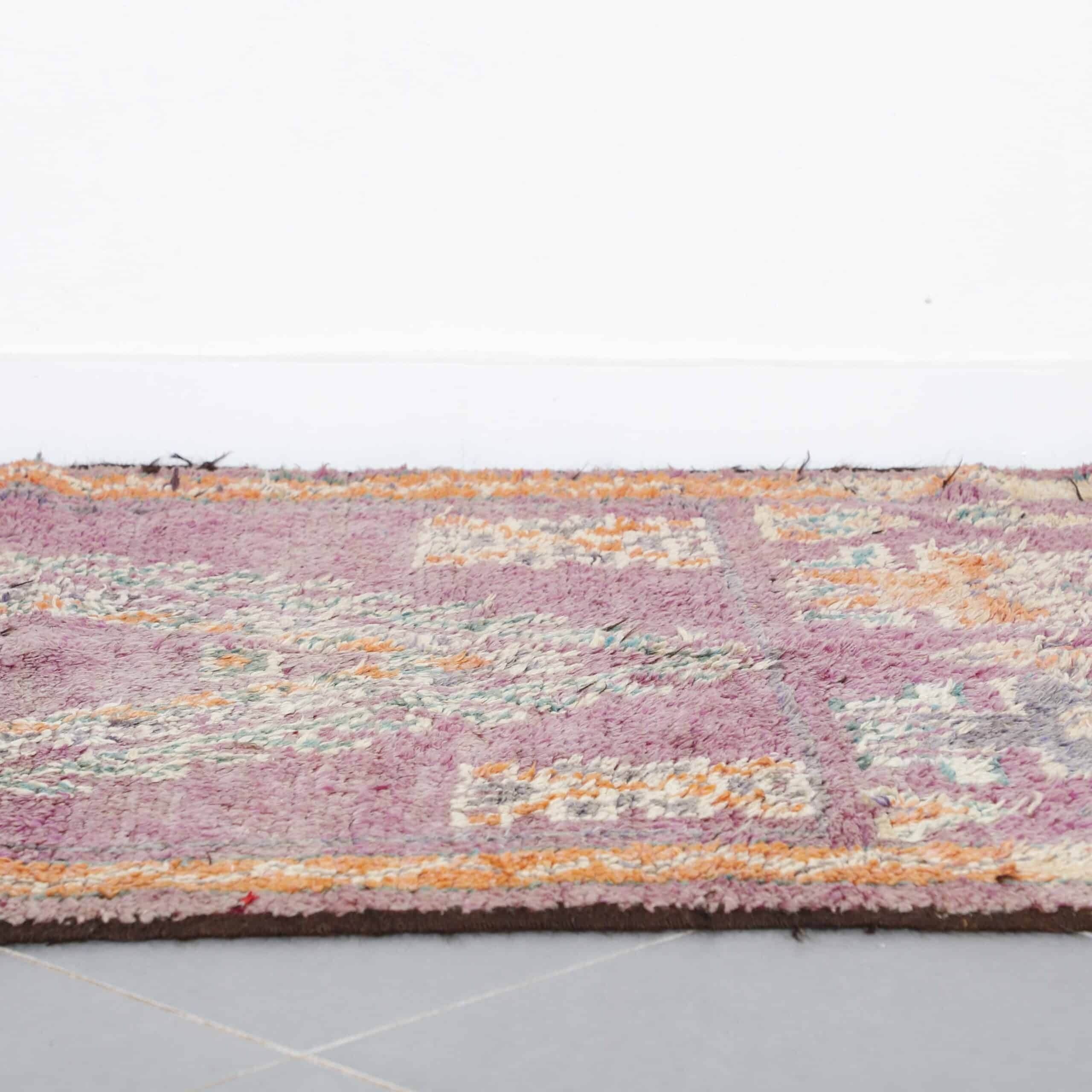 Large Vintage Handmade Moroccan Berber Rug 288cm x 133cm – Authentic Wool Carpet