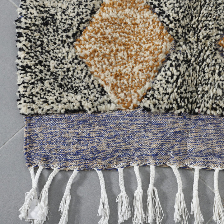 Handmade Moroccan Beni Ouarain Rug 152cm x 101cm – Brown Wool Berber Carpet