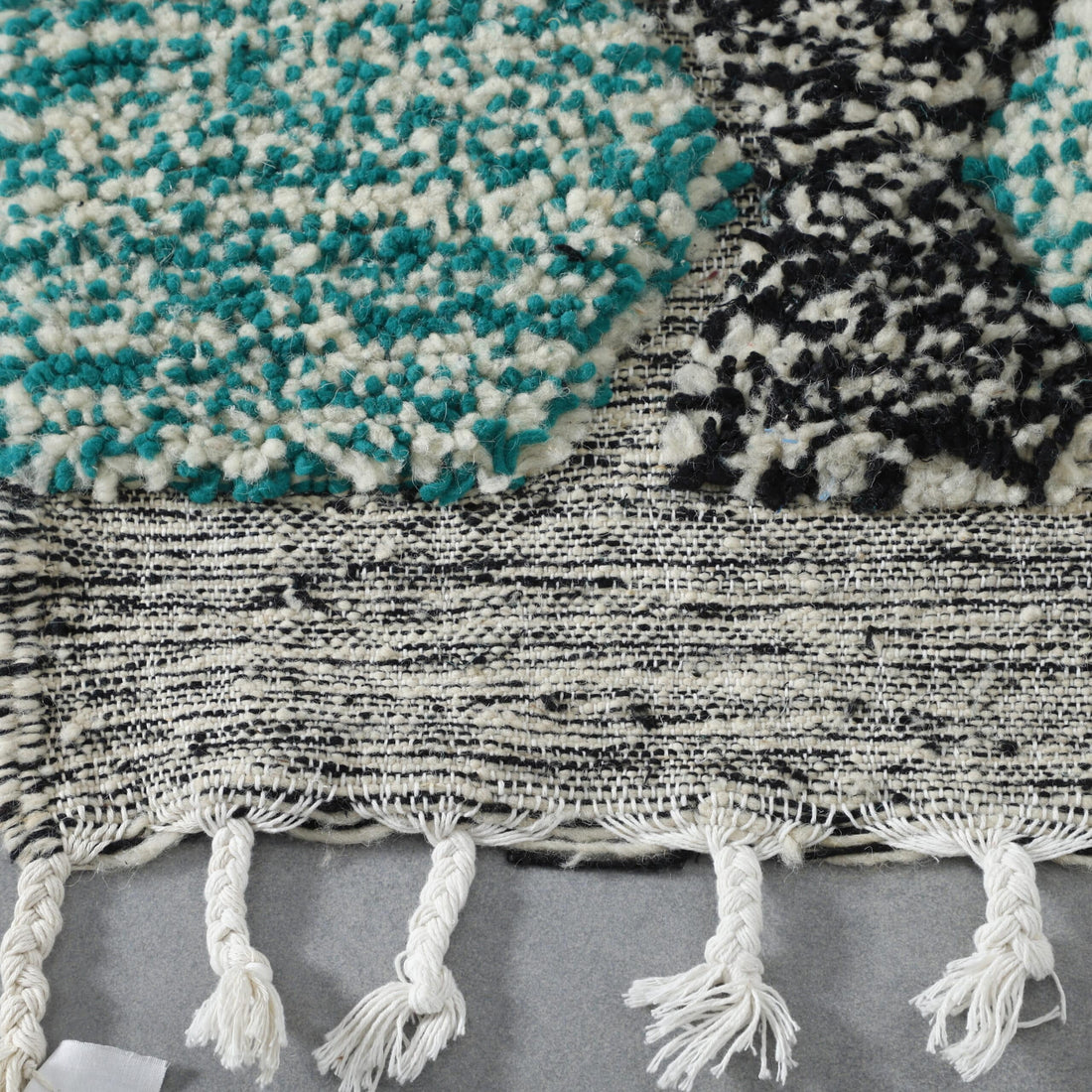 Handmade Moroccan Beni Ouarain Rug 143cm x 99cm – Turquoise Wool Berber Carpet