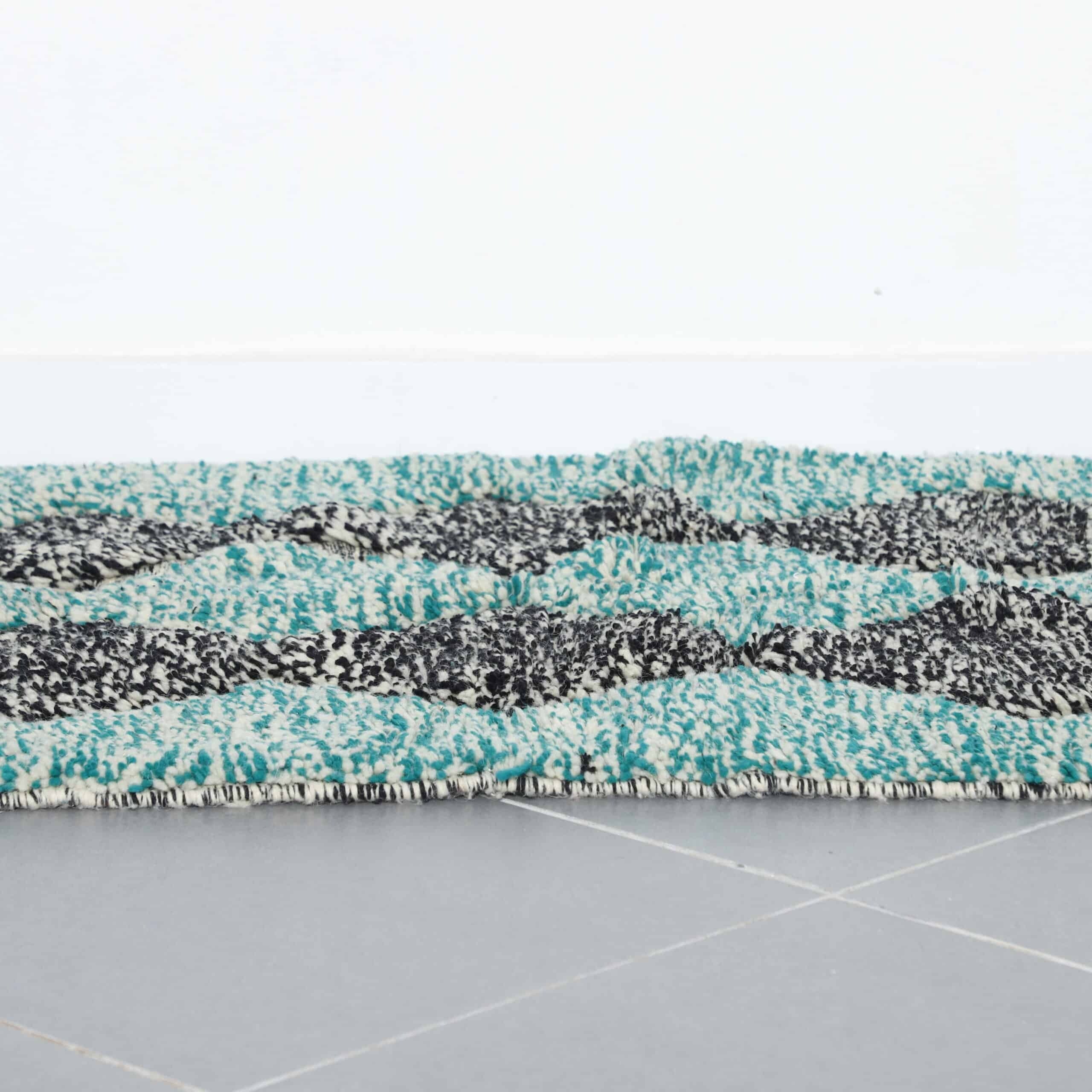 Handmade Moroccan Beni Ouarain Rug 143cm x 99cm – Turquoise Wool Berber Carpet