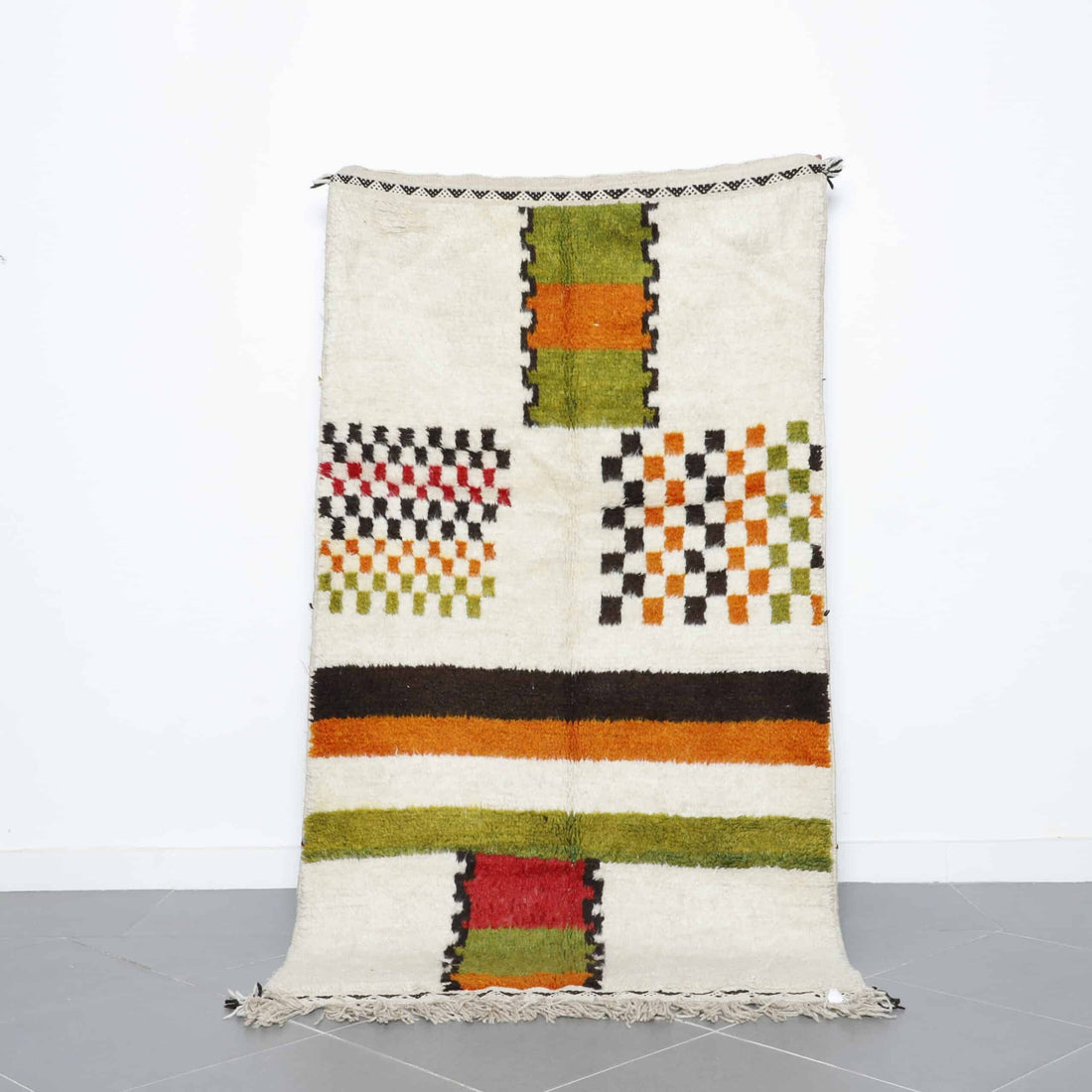 Moroccan Berber Rug 213cm x 120cm – Handwoven Geometric Wool Carpet