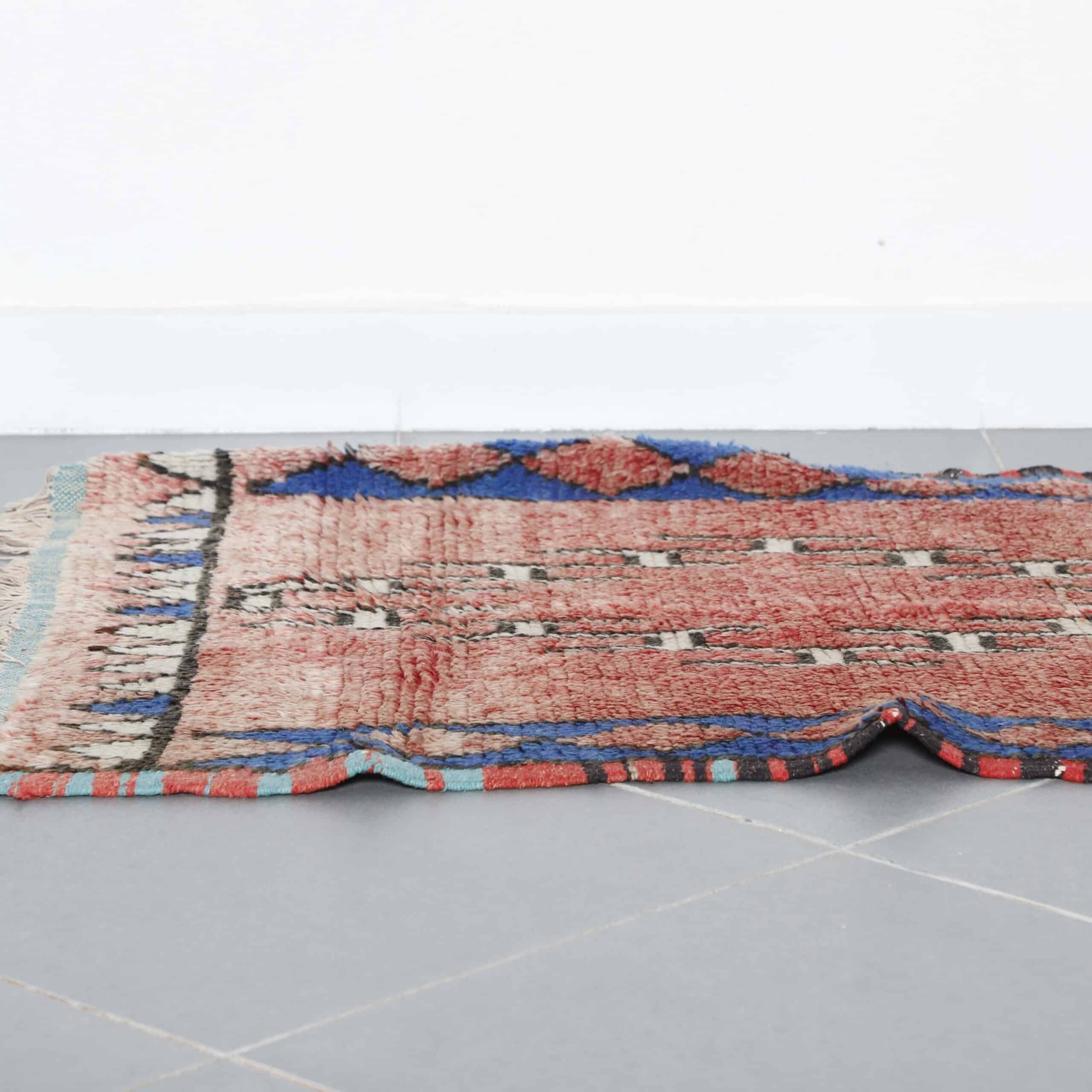Handmade Red Moroccan Berber Rug 162cm x 88cm – Wool Tribal Carpet
