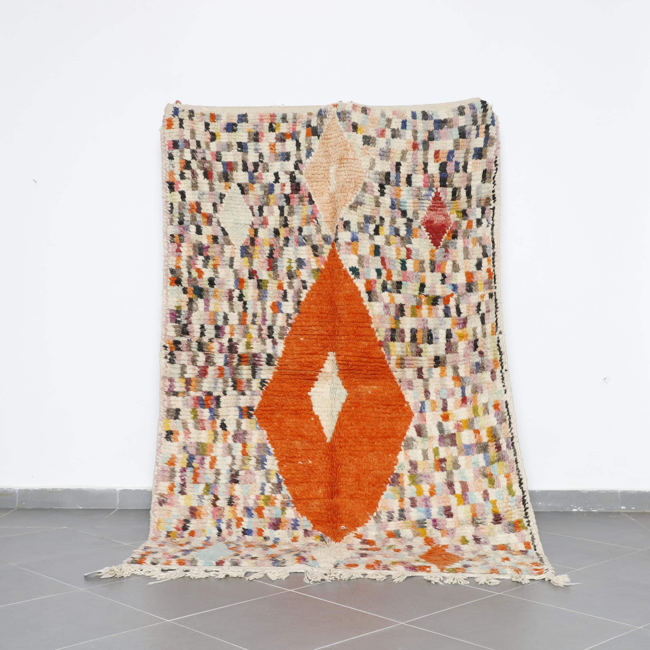 Geometric Boujaad Rug 8.2×5.2 Ft – Handmade Moroccan Wool Carpet
