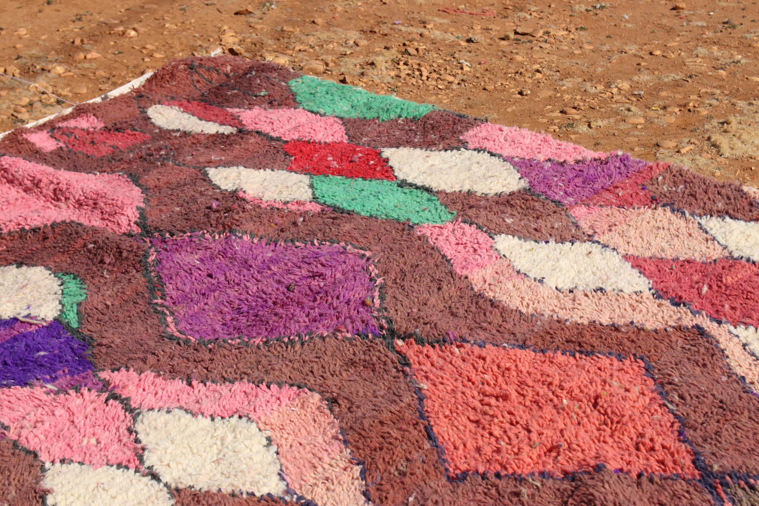 Abstract Checkered Rug - image 4