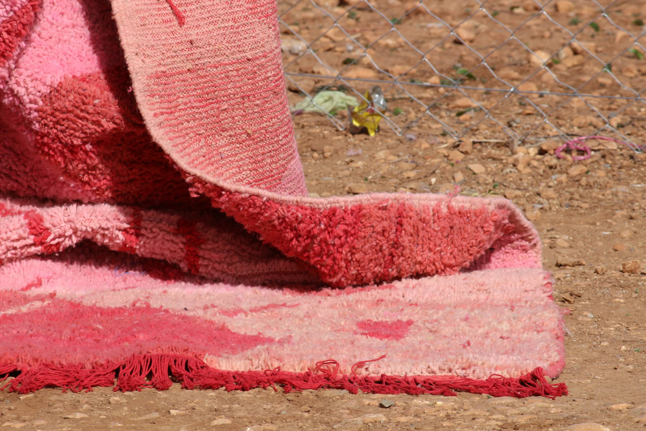 Artistic Pink Rug Moroccan Design - image 6